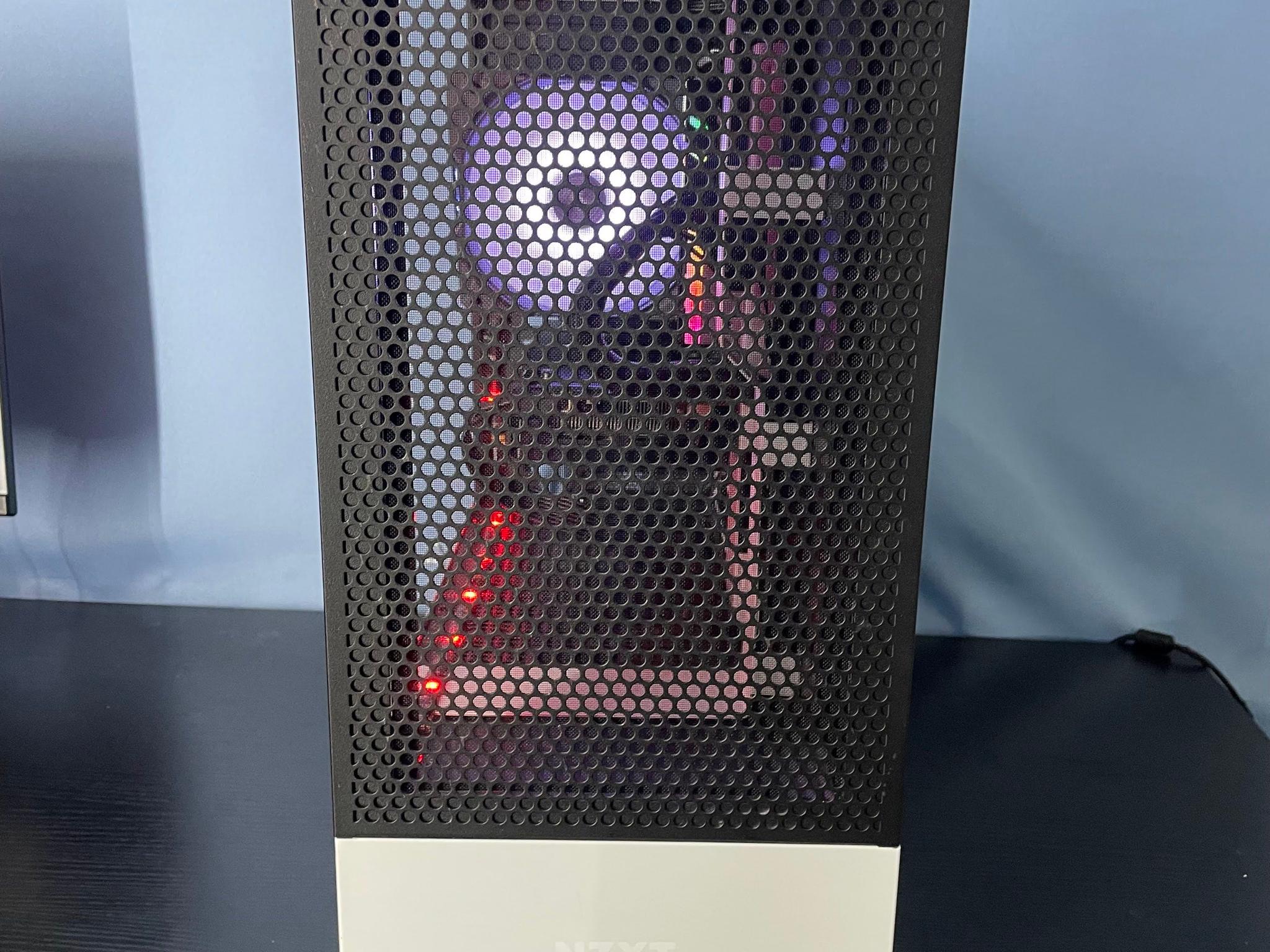 NZXT Ryzen Gaming PC | Ryzen 5 / 570 / 16GB / 1TB  SSD, Win 11 Pro + Wi-Fi