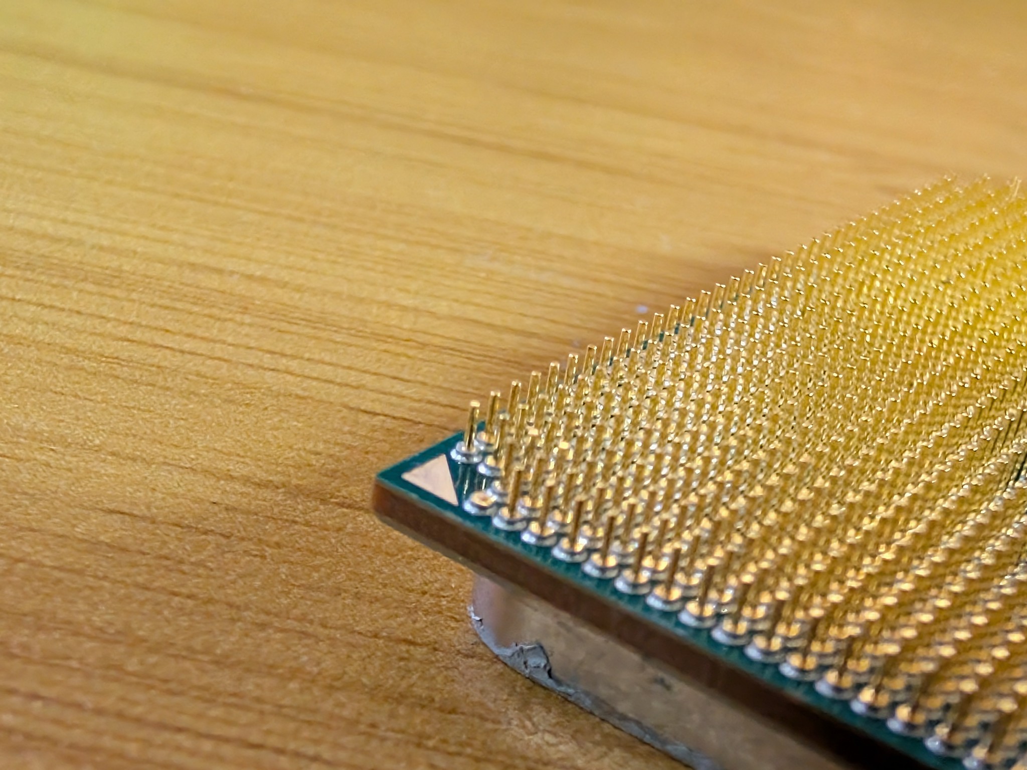 AMD Ryzen 7 3700X - ONE BROKEN PIN SOLD AS-IS