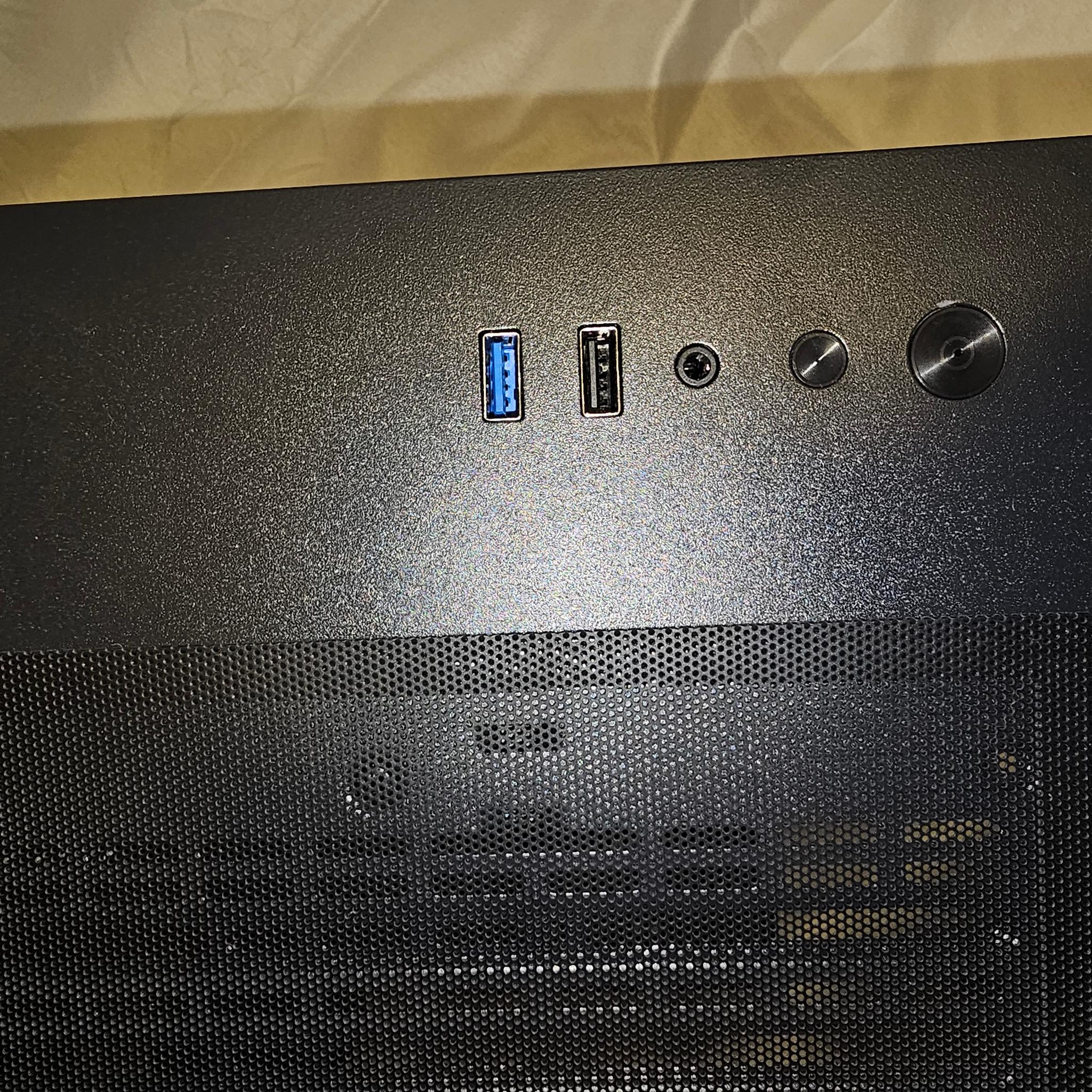 Échelon CATALYST 2 - Gaming PC
