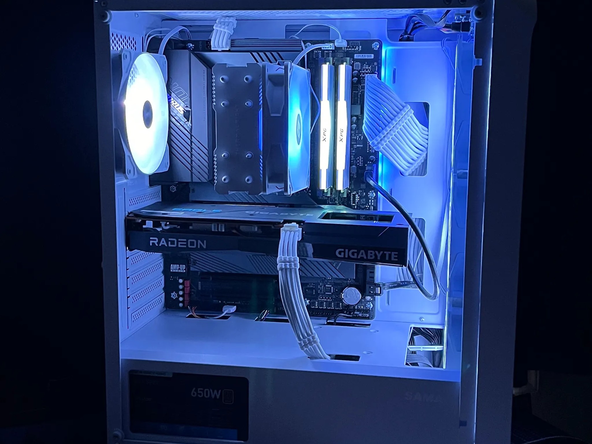 ⚪🔵DAYBREAK🔵⚪1080P Gaming and Streaming PC | AMD RX 6600, Intel Core i5, 16GB RAM, 512 NVME, 1TB SSD