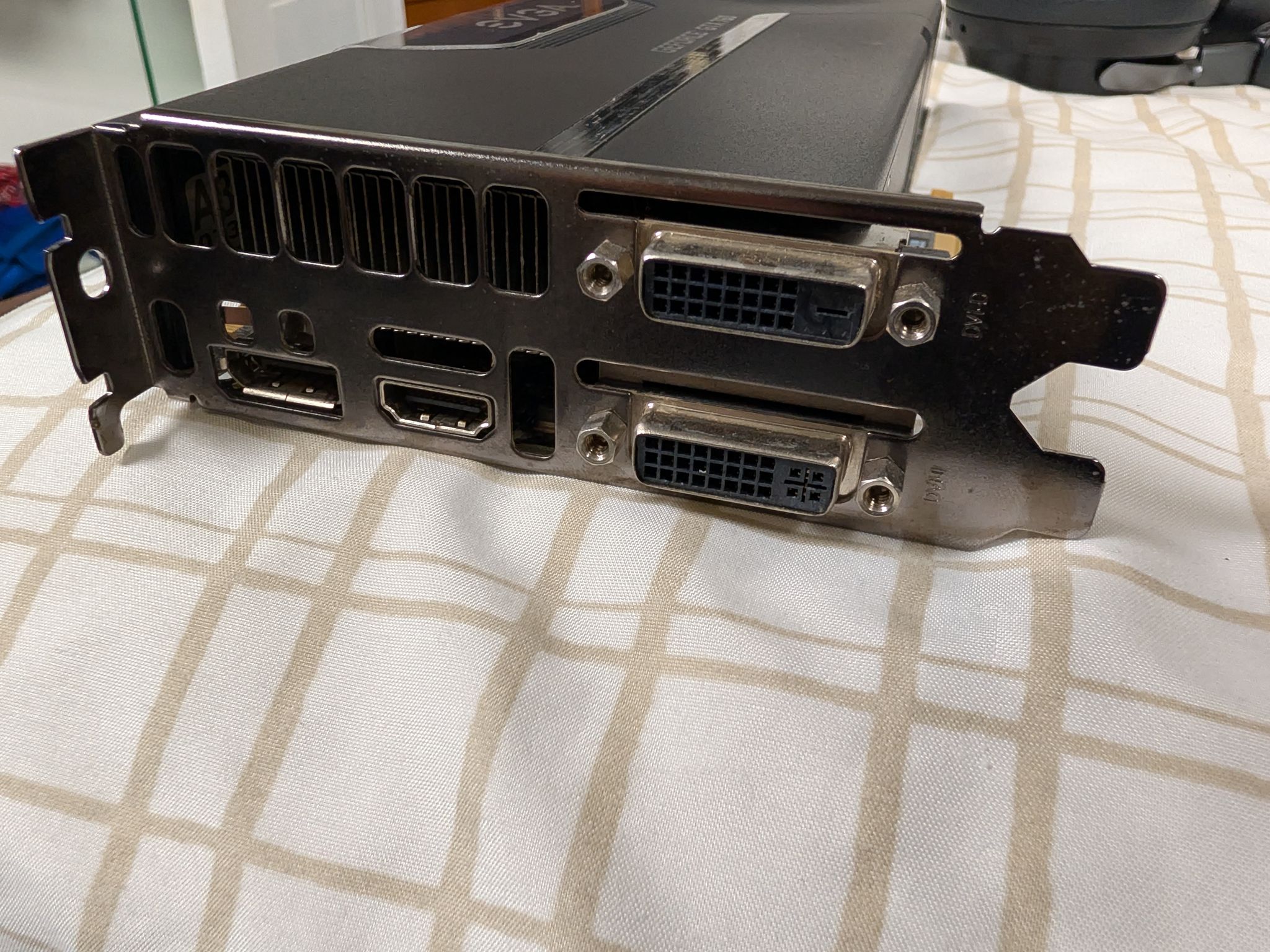 EVGA Geforce GTX 760 SC w/ EVGA Cooler - 2GB GDDR5 VRAM - GK104