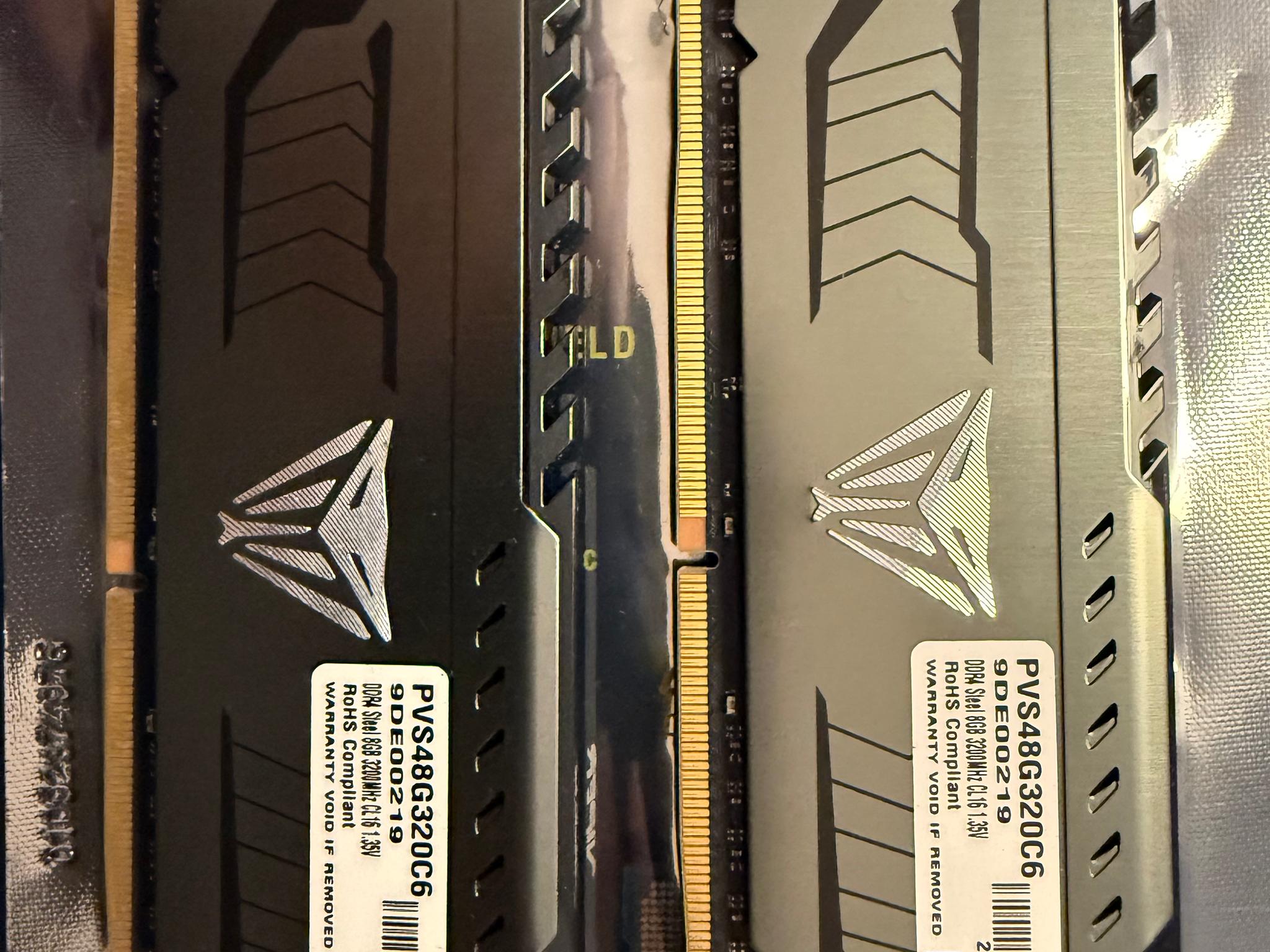 Patriot Viper 16GB 3200 MHZ RAM