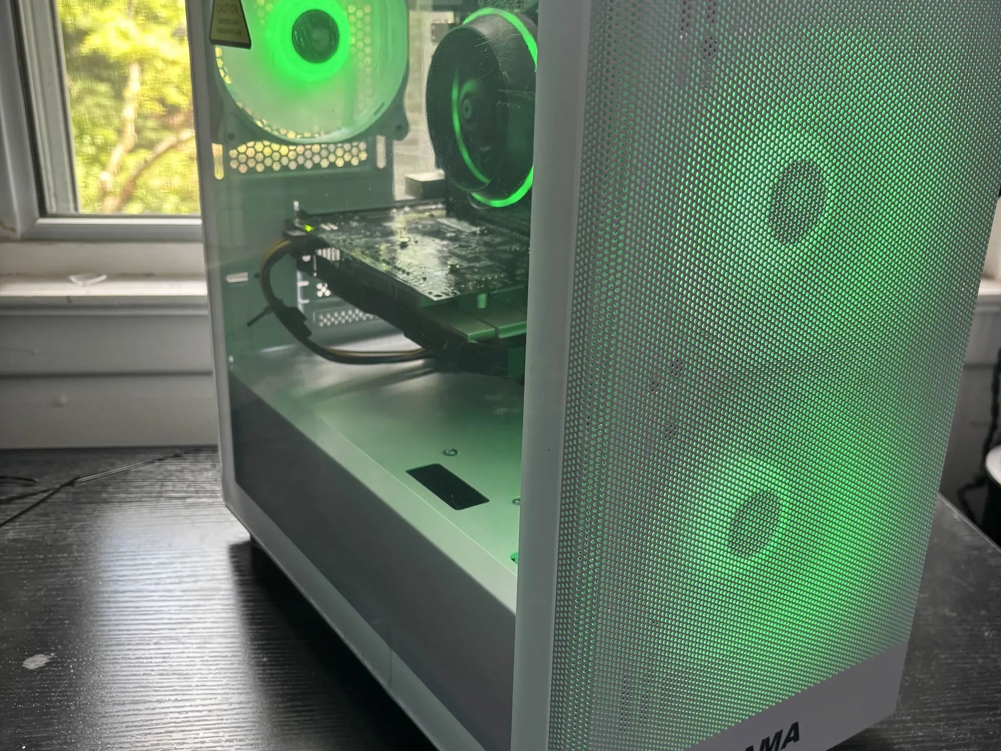 GAMING PC i5 8GB NVIDIA GTX 750 ti RGB Lighting RGB Fans Computer