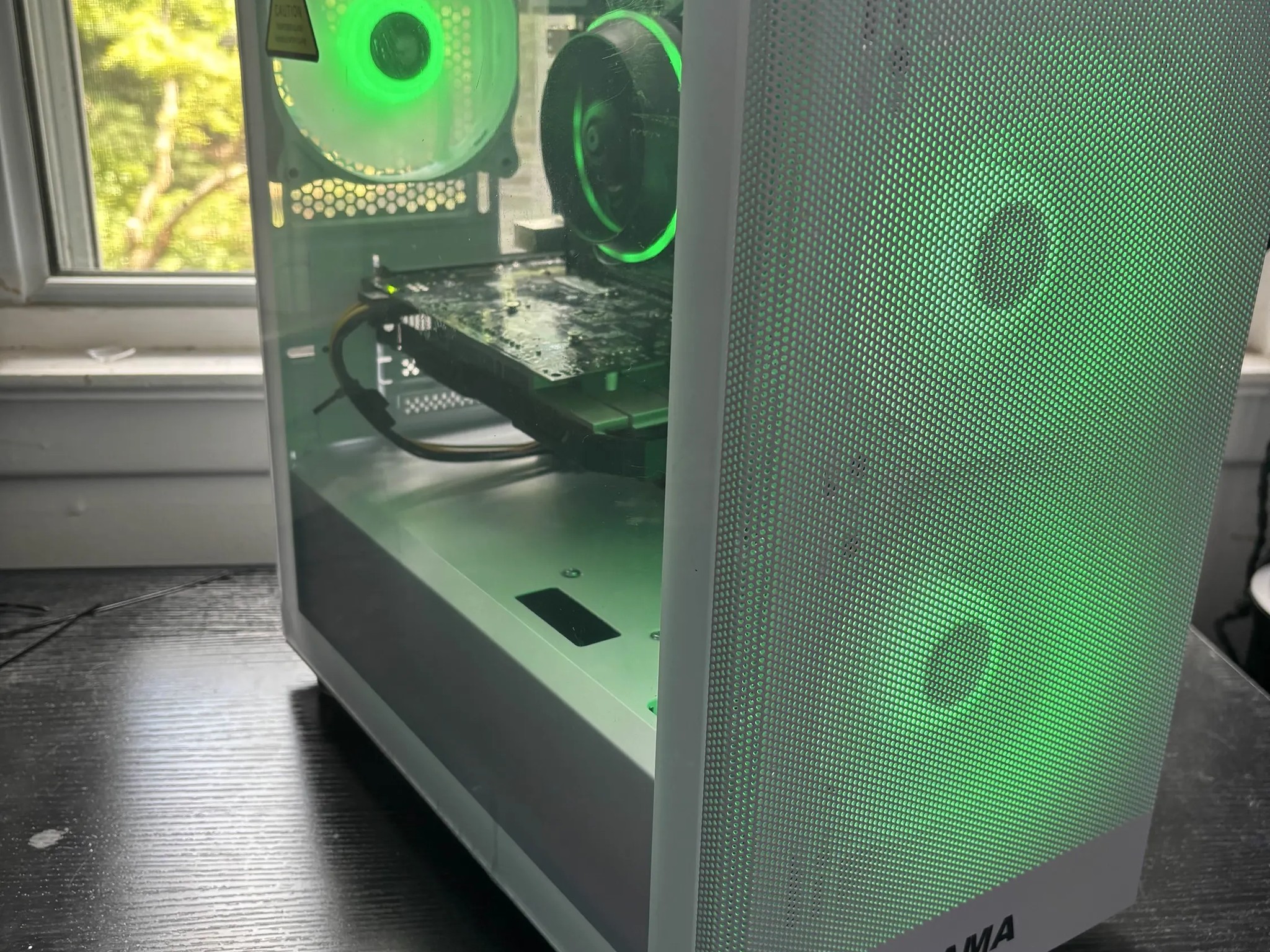 GAMING PC i5 8GB NVIDIA GTX 750 ti RGB Lighting RGB Fans Computer