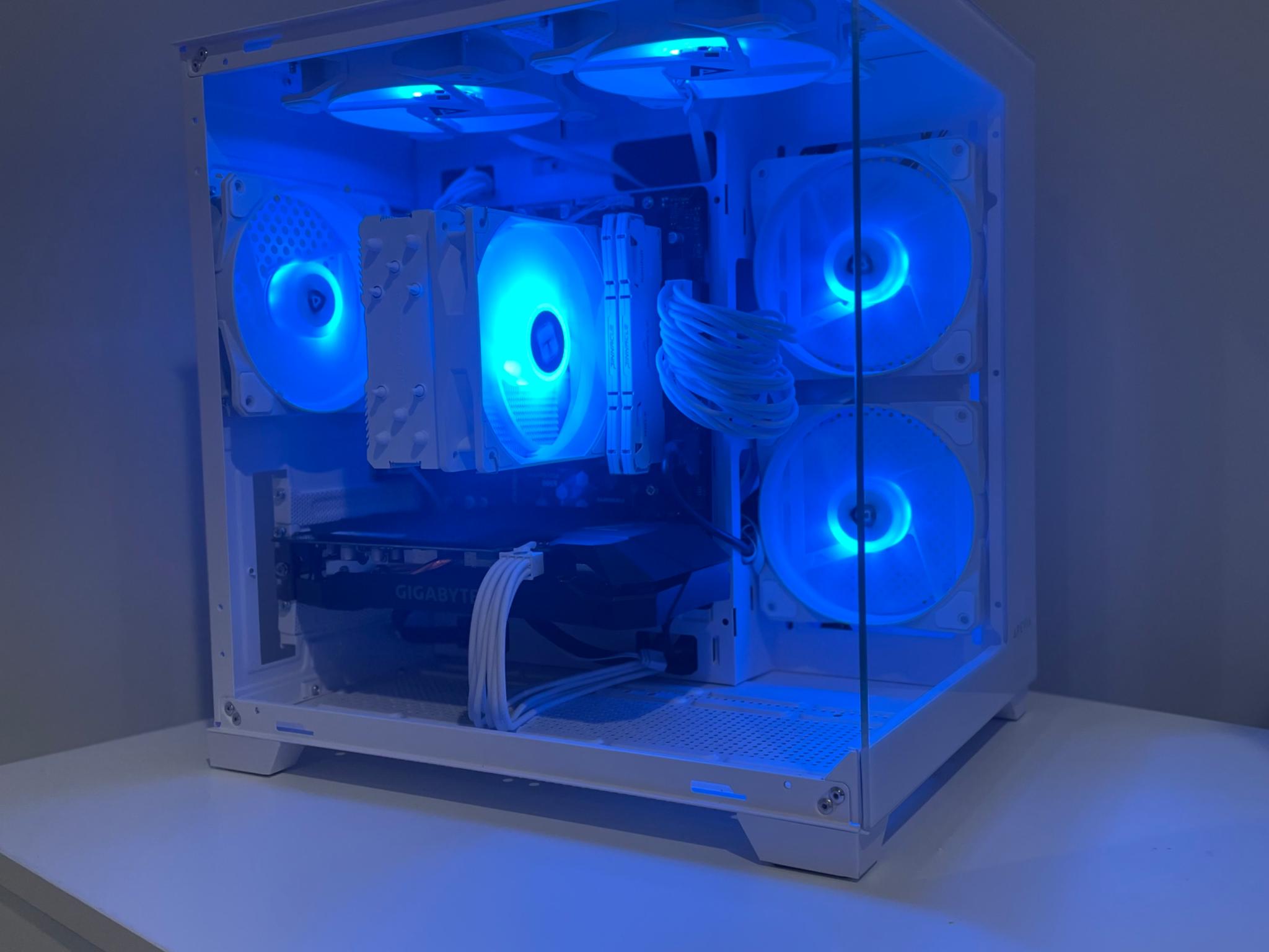White Gaming Pc Gtx 1660 6gb, Ryzen 5 3600, Ram 16gb,