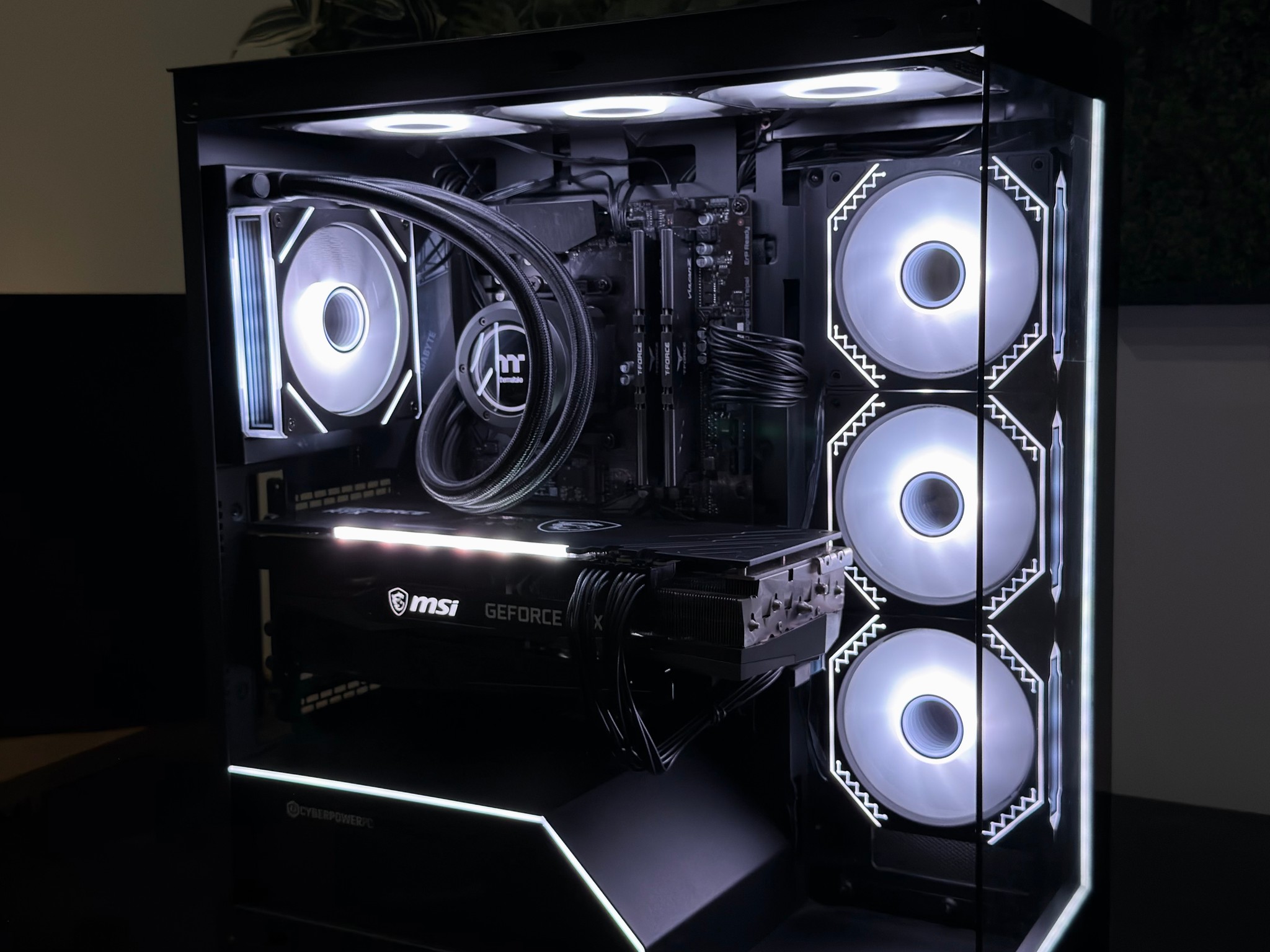 GeForce RTX 3070 Custom Gaming PC - Ryzen 5 5600, 16GB RAM, 1TB NVMe SSD