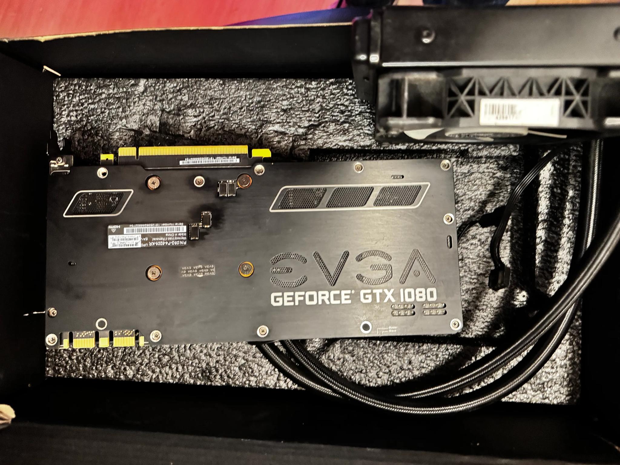 EVGA GeForce GTX 1080 FTW HYBRID
