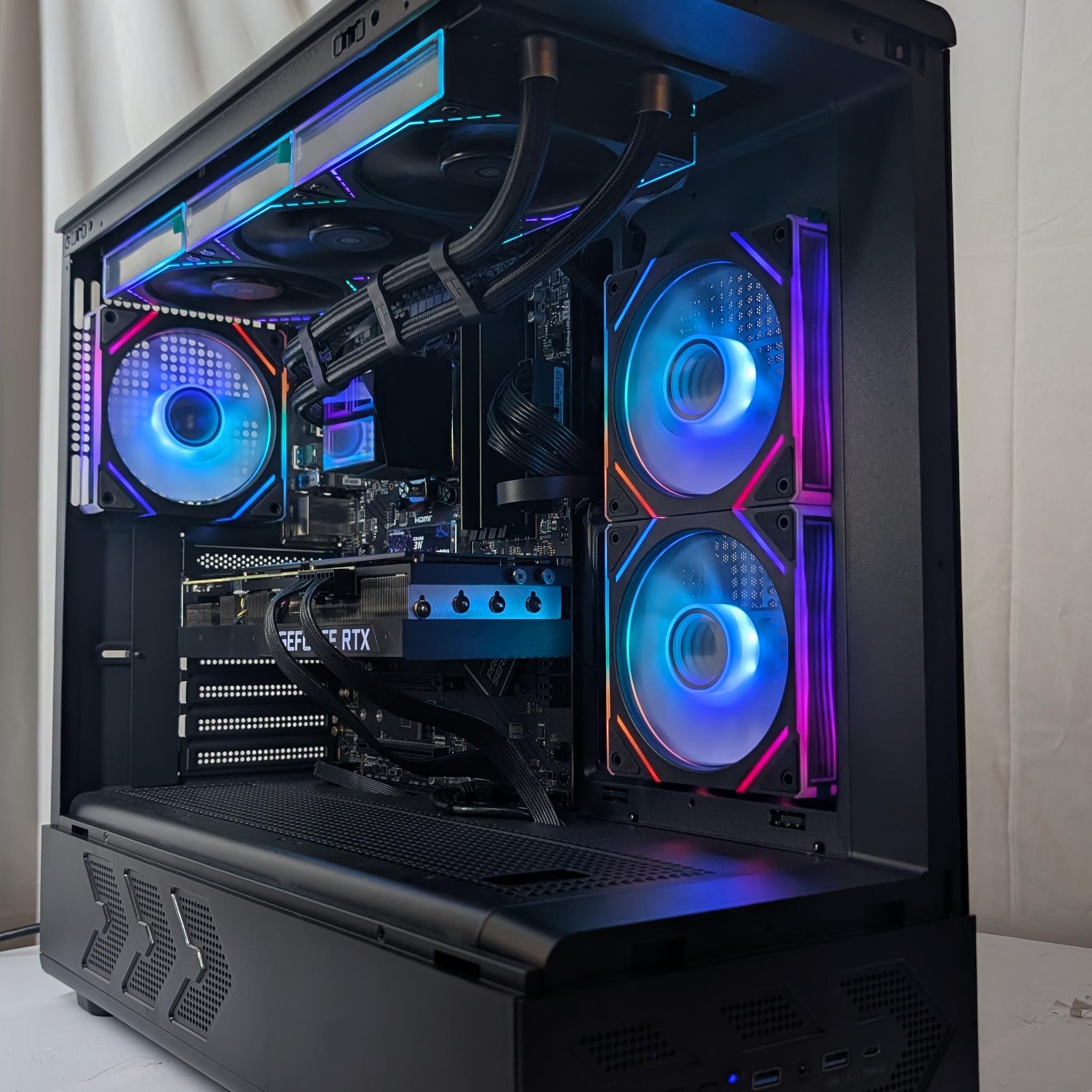 RTX 3090 | RYZEN 5 7600X | 16GB DDR5 | 1TB NVME | 1000W PSU