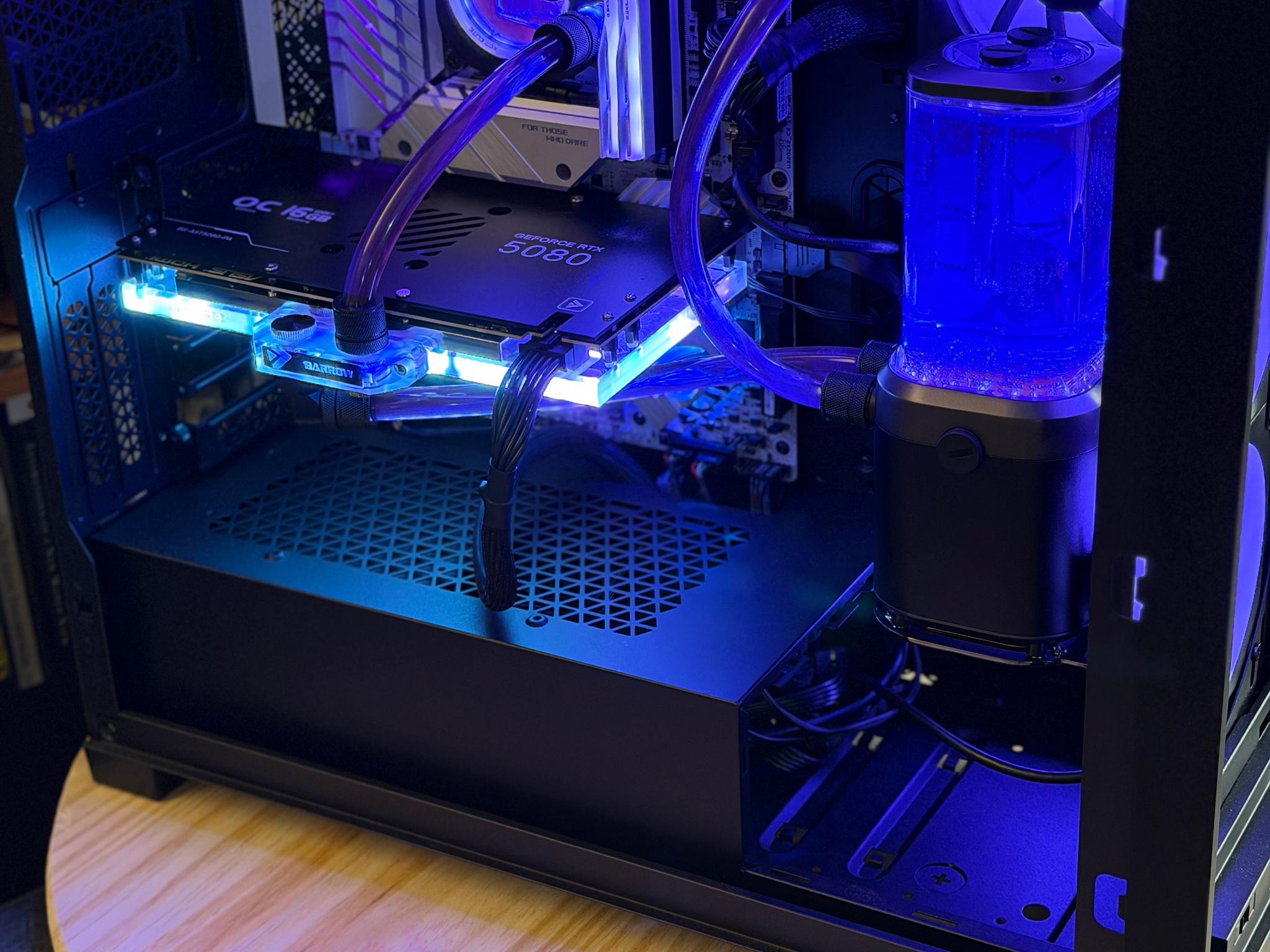 Custom gaming PC water cooled GPU + CPU RTX 5080 | i9-14900KS