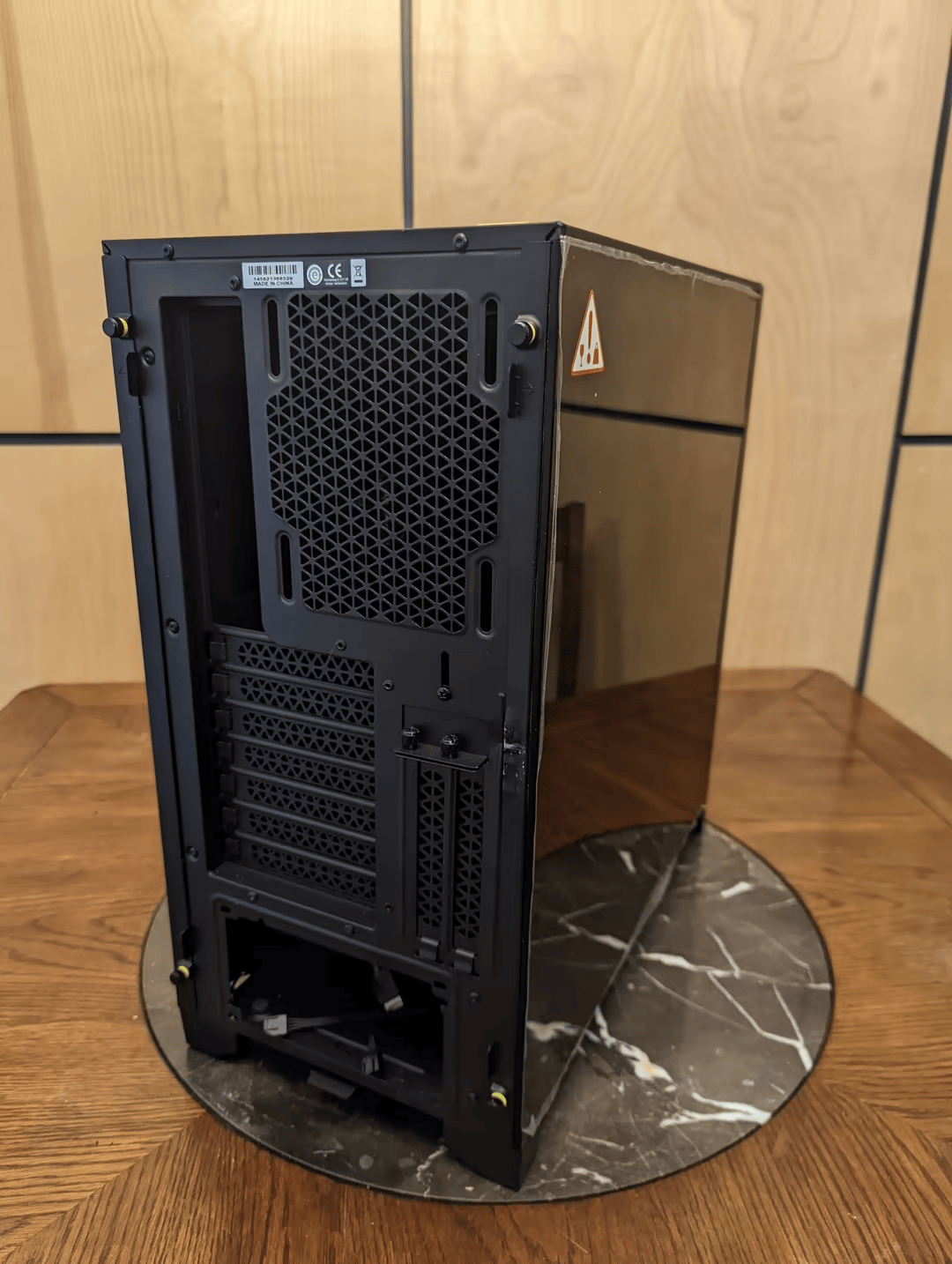 Open Box Corsair 4000X RGB Smart Case - light damage