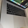 Apple Macbook Pro 15 inch Laptop - 2018 - intel i7 - 512GB SSD - Model A1990