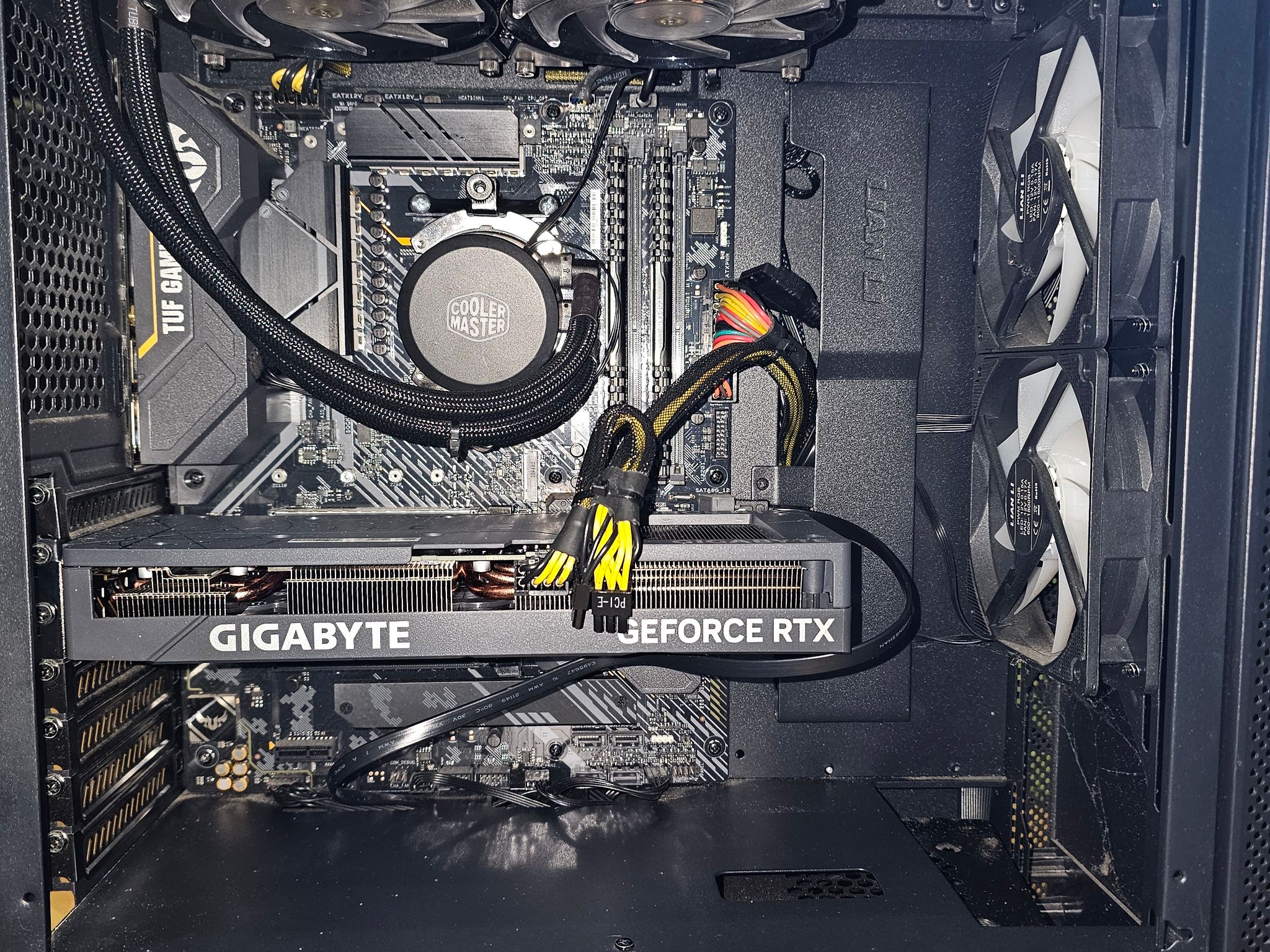 📃 NEW AMD Superbeast Gaming PC