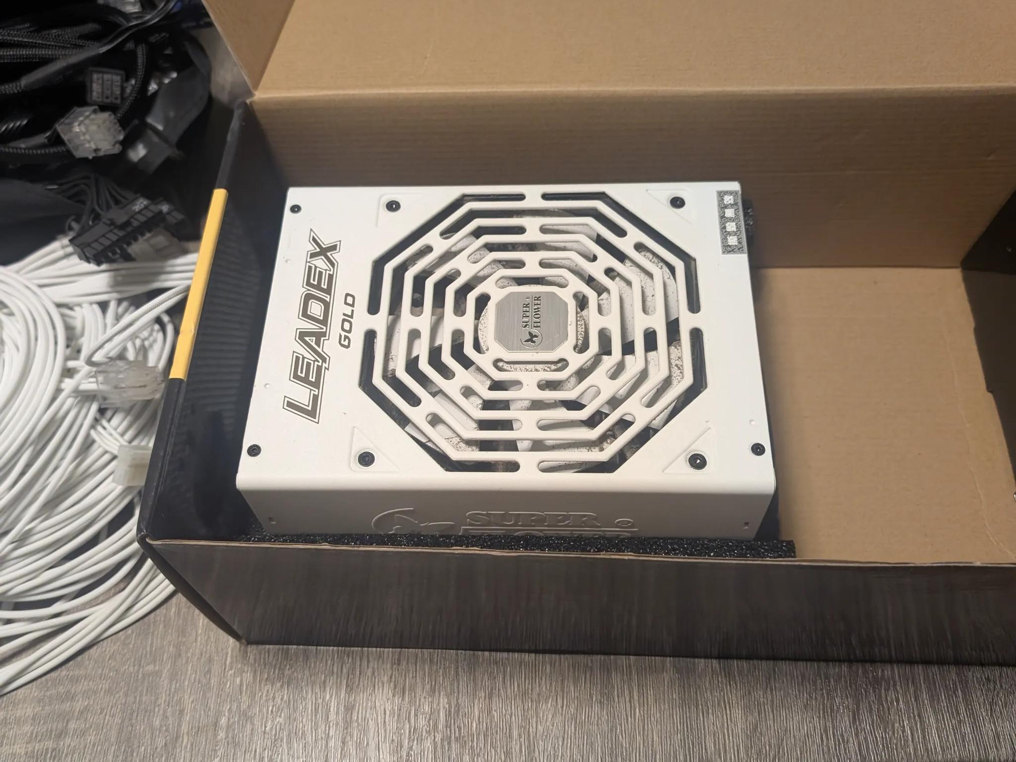 Super Flower Leadex Gold 1300W 80 Plus Gold Still under warranty