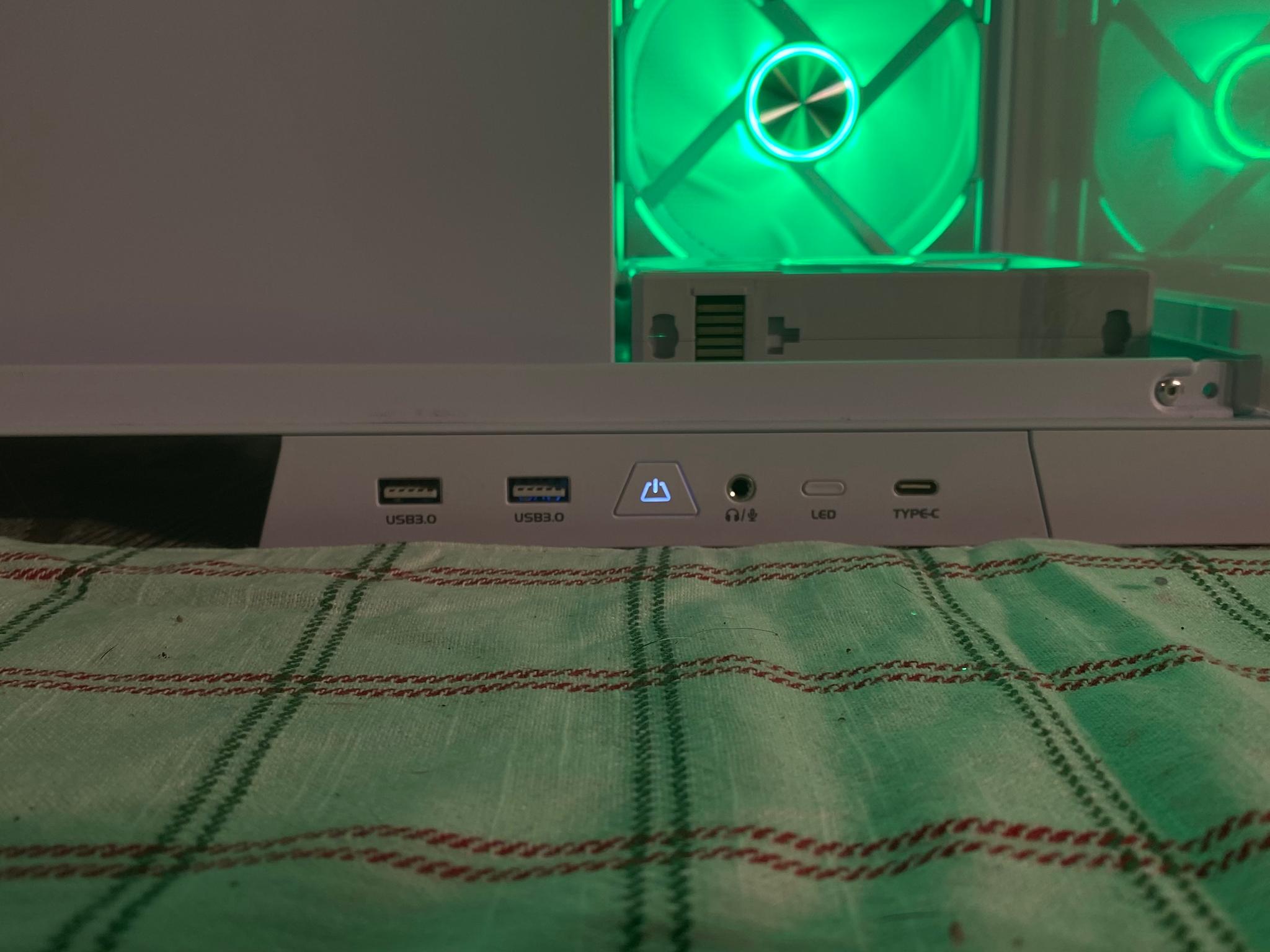 Manganese II i7 13700k, RTX 3080 Ti, 32GB DDR5 7200 2TB NVME