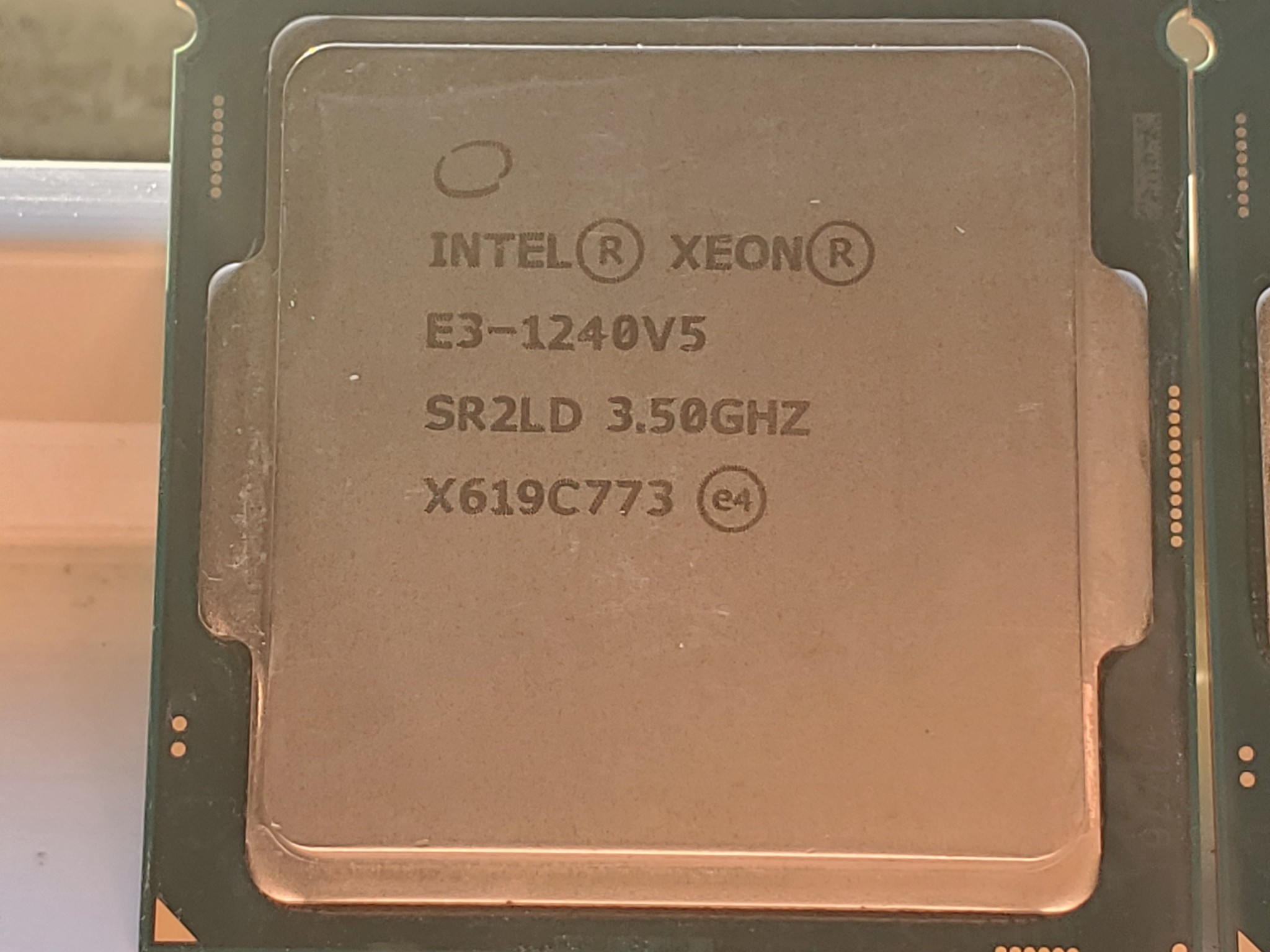 UNTESTED 4x Xeon E3 LGA 1151 4 Core V5 & V6 CPUs (6th & 7th gen)