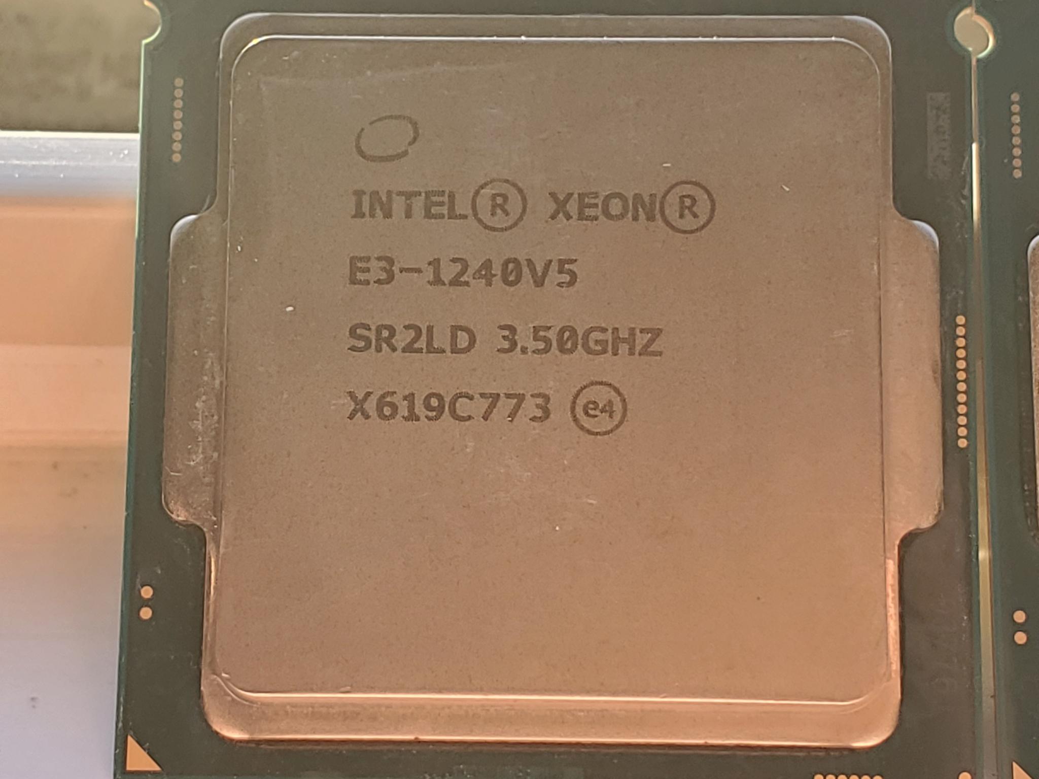 UNTESTED 4x Xeon E3 LGA 1151 4 Core V5 & V6 CPUs (6th & 7th gen)
