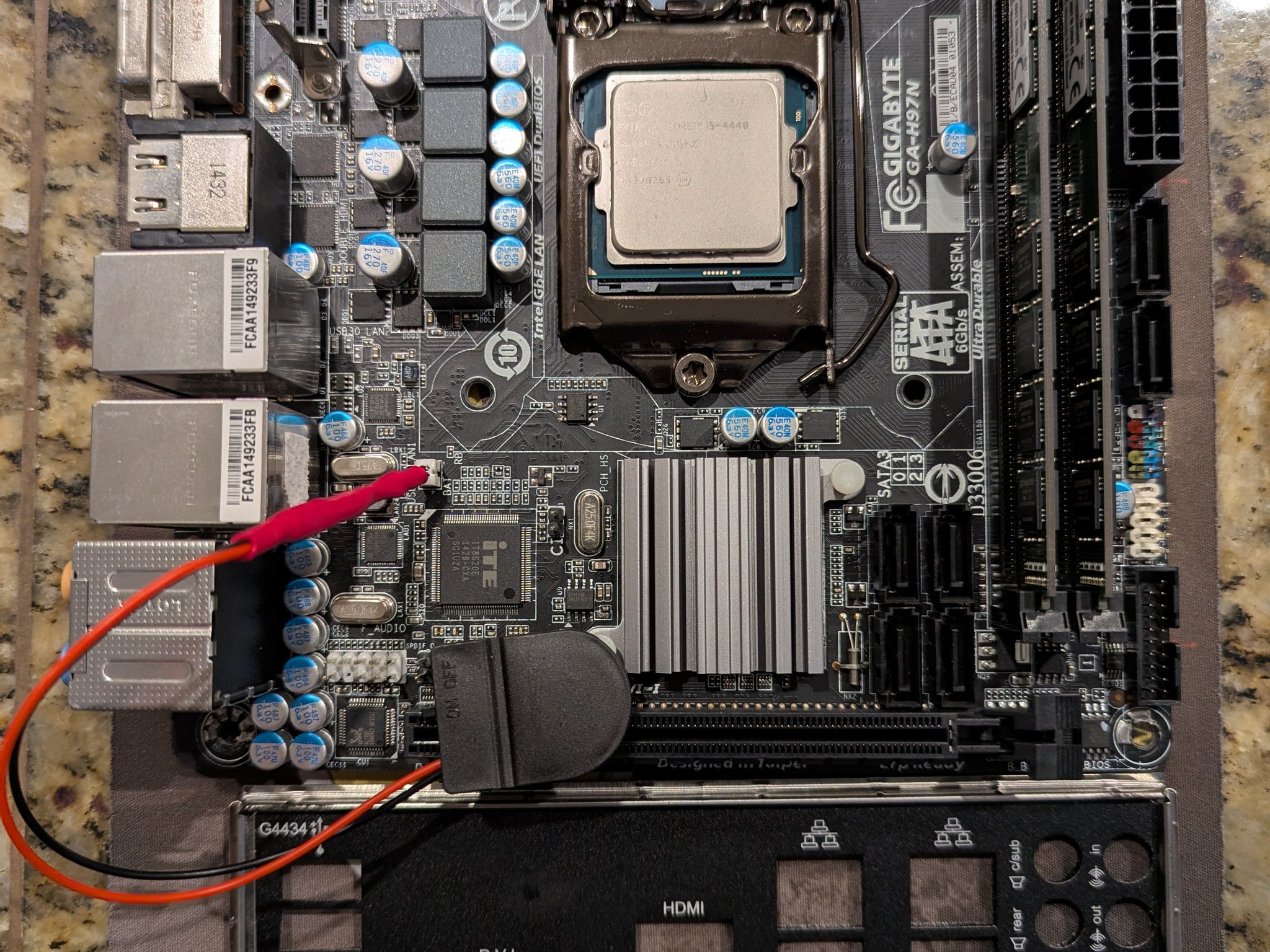 Gigabyte GA-H97N + Intel Core i5-4440 + 16GB DDR3 Combo