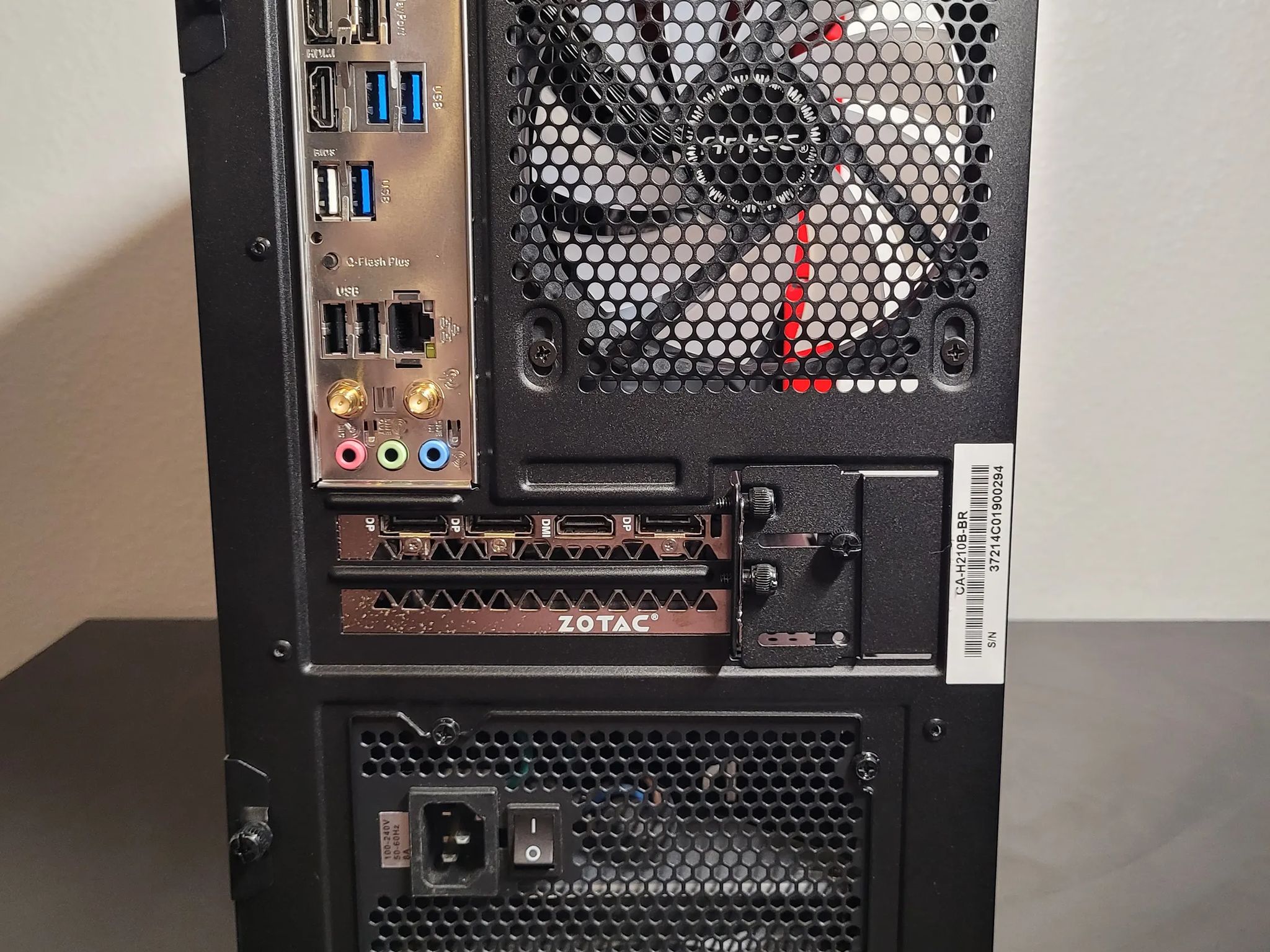 Spiderman (ITX) // Ryzen 5 5500 // RTX 2070 Super // 16GB DDR4 // 1TB NVME SSD // WIFI // 90% NEW