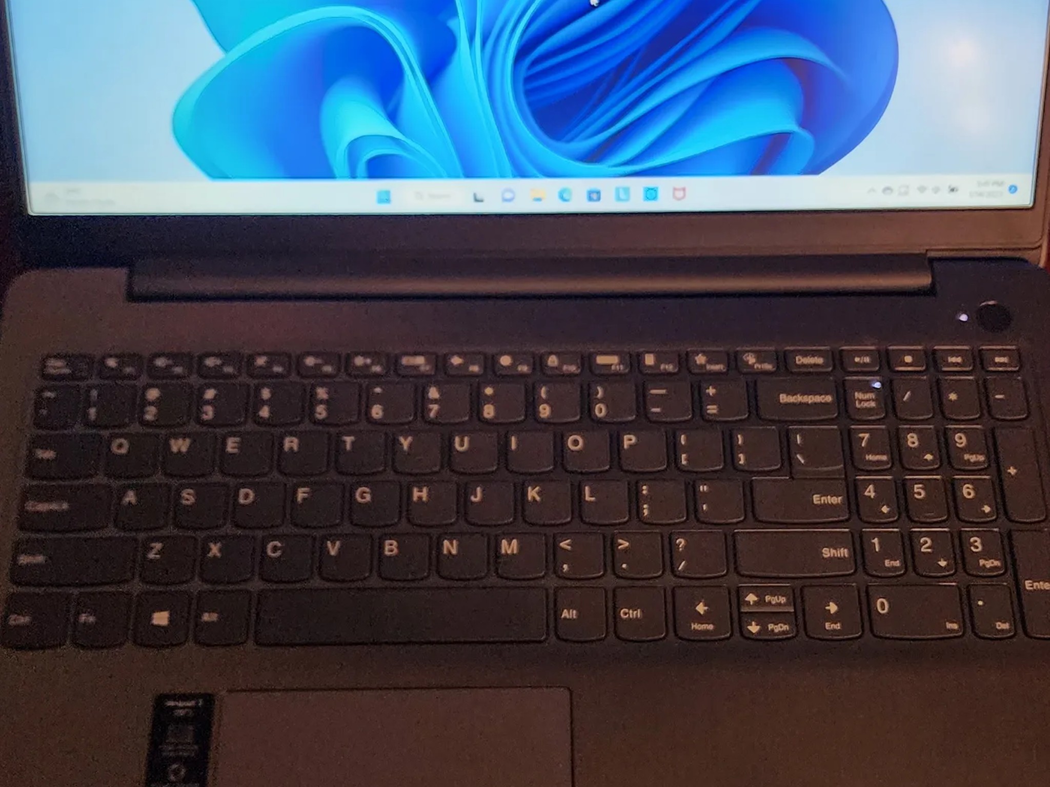 Lenovo Ideapad 3