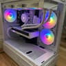WHITEOUT BRAND NEW 1440p CUSTOM GAMING PC/ RYZEN 7/ RTX 5060