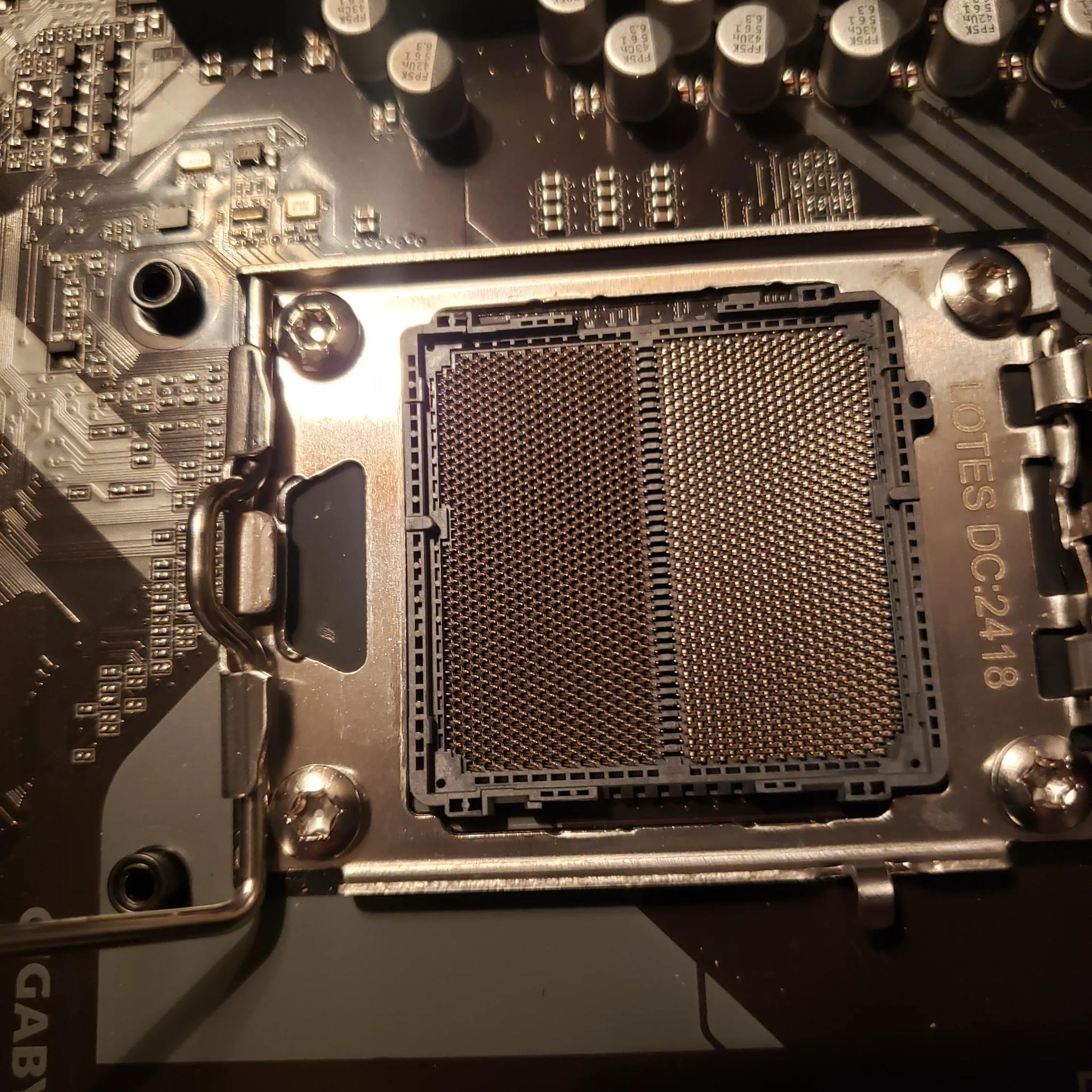 Gigabyte B650M DPH3 WIFI NO I/O SHIELD