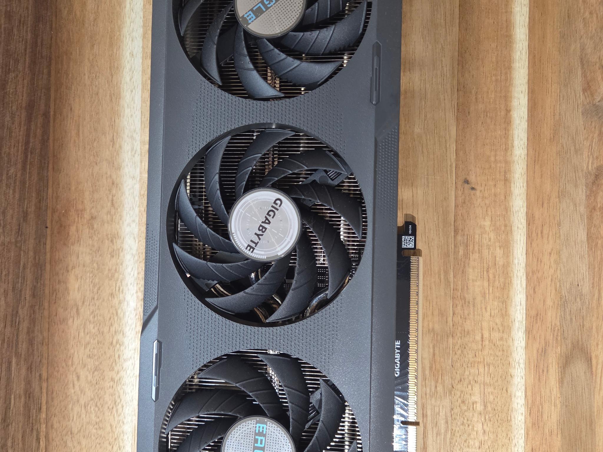 GIGABYTE GeForce RTX 5060 ti EAGLE MAX OC 8G