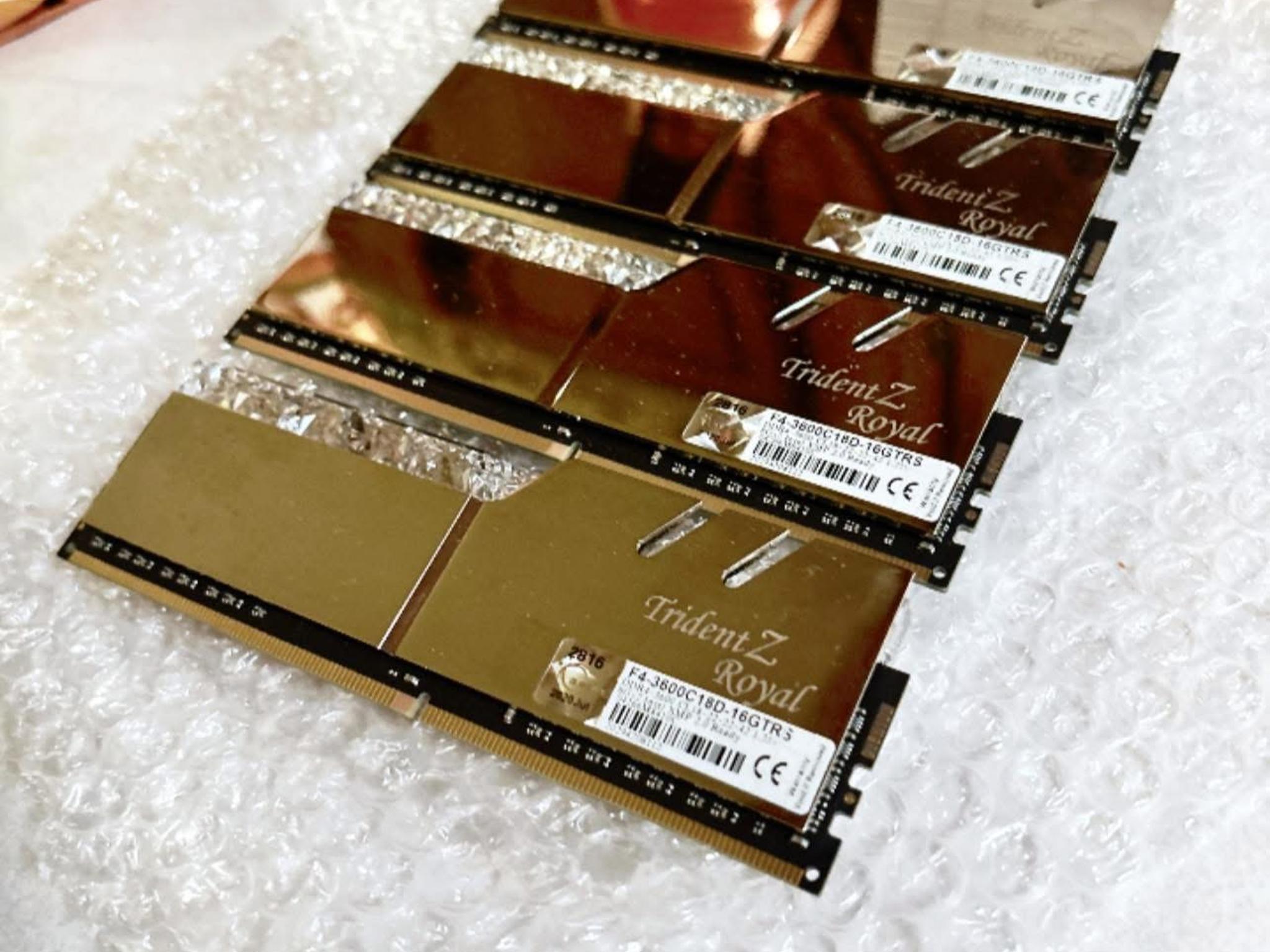 G.Skill Trident Z Royal 32GB (4x8GB) DDR4-3600 CL18 RGB - Silver