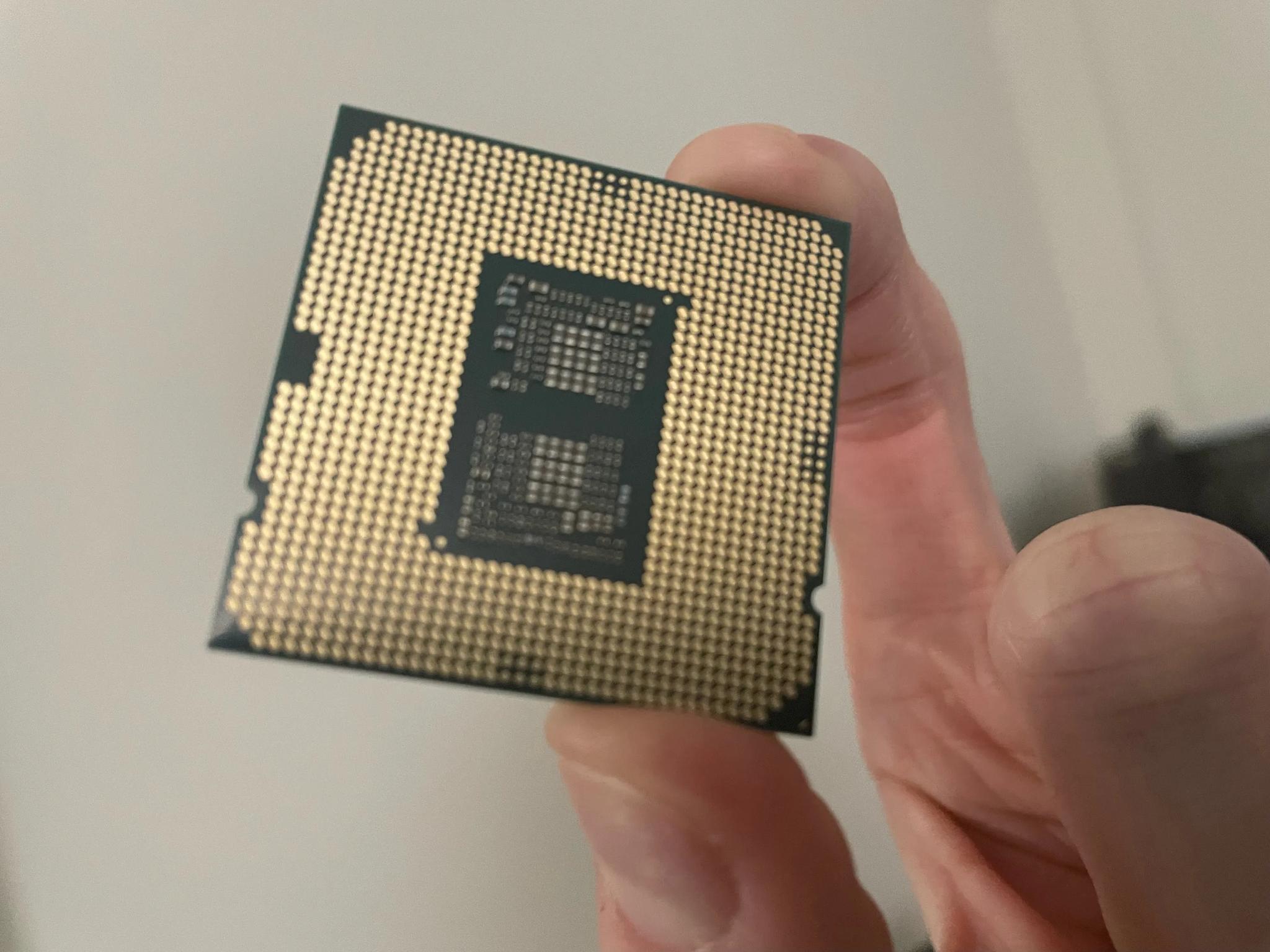 Intel Core i7-10700K Processor (With Manual)!