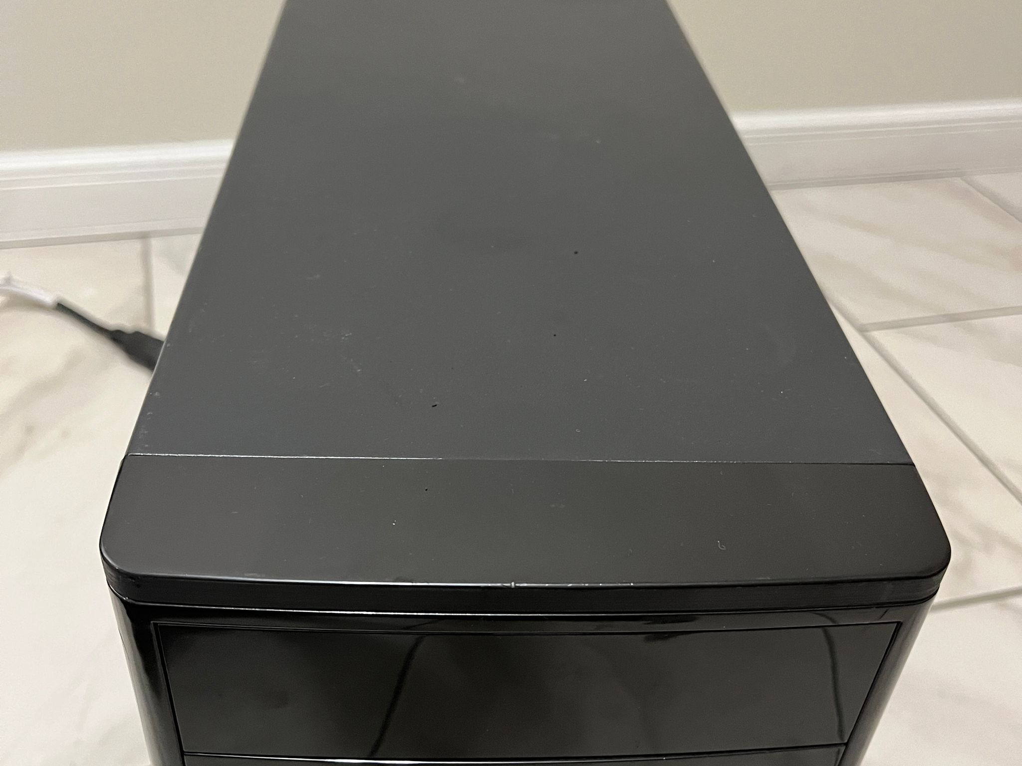 NVIDIA RTX 3060 Ti, Intel Core i5-8600, 16GB RAM, 500GB SSD - Sleeper Gaming PC w/ Wi-Fi & BT