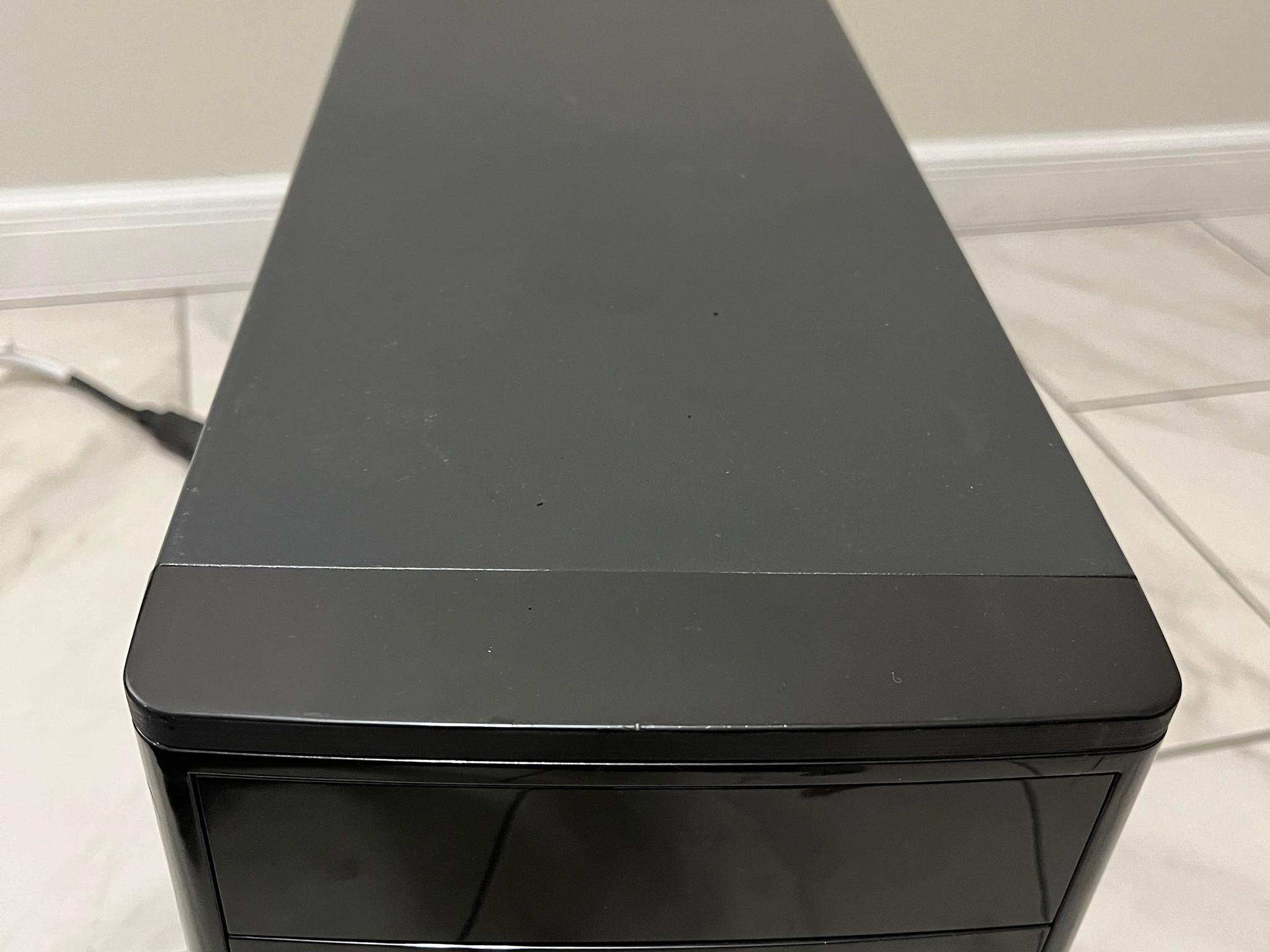 NVIDIA RTX 3060 Ti, Intel Core i5-8600, 16GB RAM, 500GB SSD - Sleeper Gaming PC w/ Wi-Fi & BT