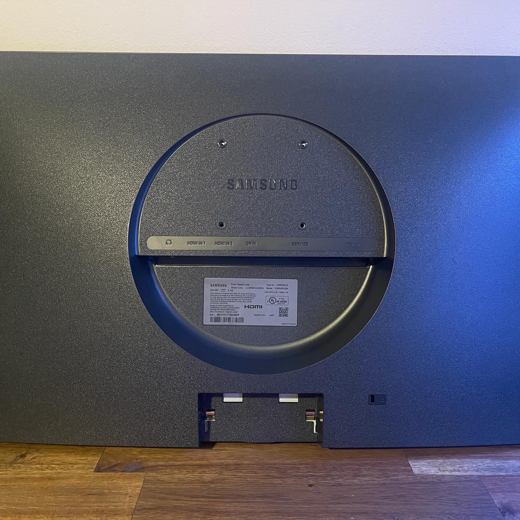 SAMSUNG 28 Class ViewFinity UR50 4K 60Hz Monitor