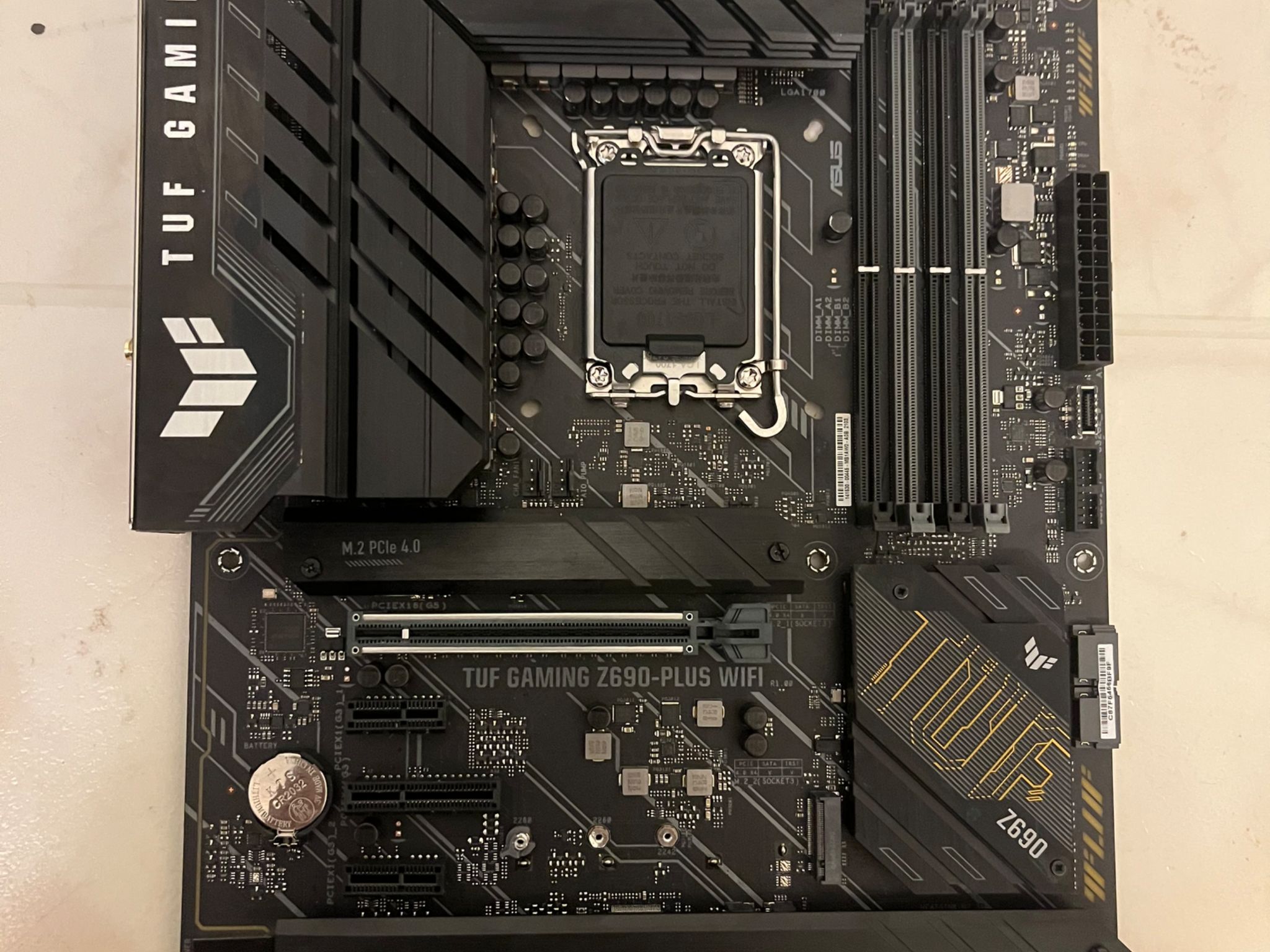ASUS TUF Gaming Z690-Plus LGA 1700 ATX Motherboard(PCIe 5.0, DDR5, 4xNVMe SSD, Thunderbolt 4)