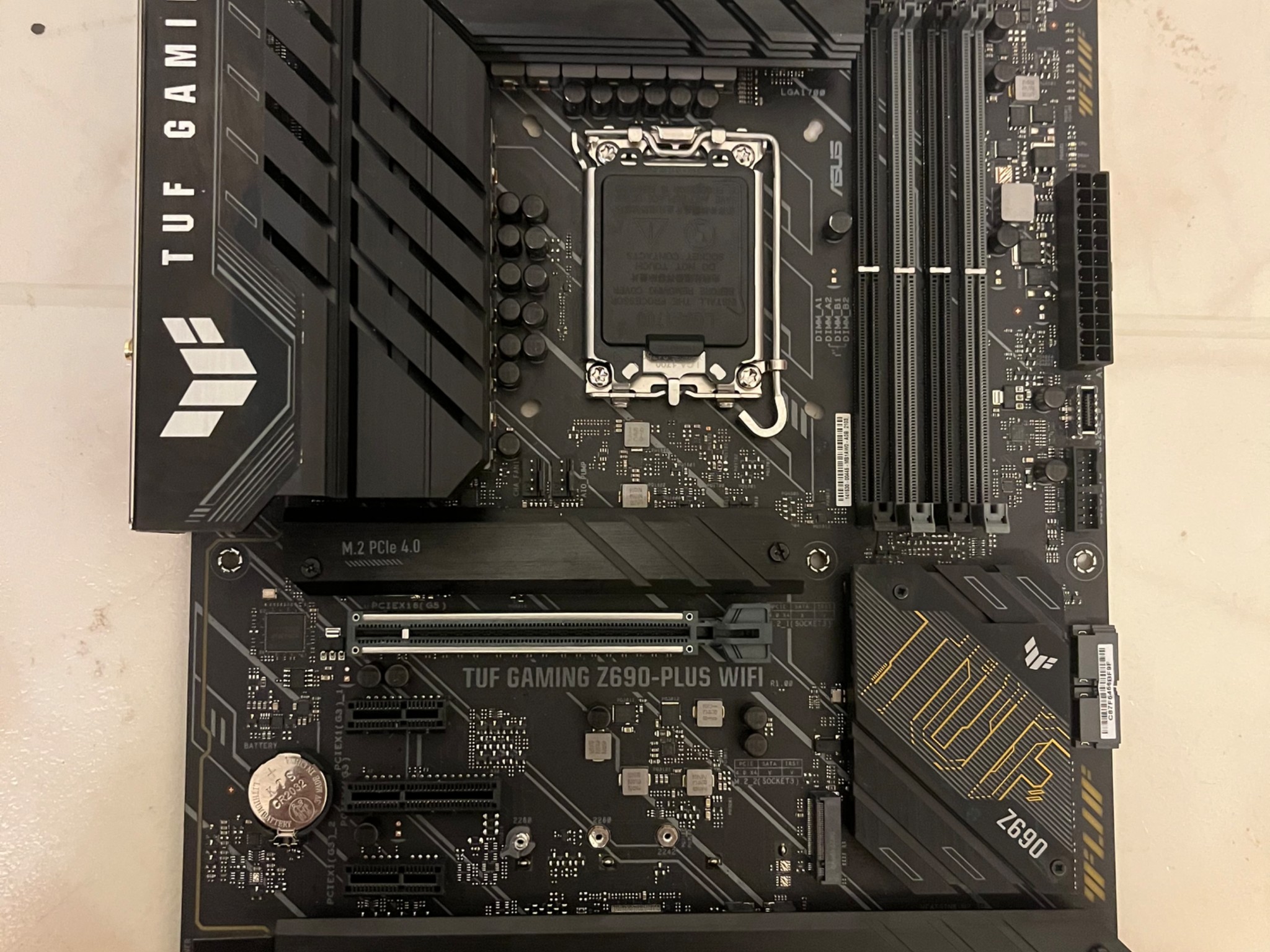 ASUS TUF Gaming Z690-Plus LGA 1700 ATX Motherboard(PCIe 5.0, DDR5, 4xNVMe SSD, Thunderbolt 4)