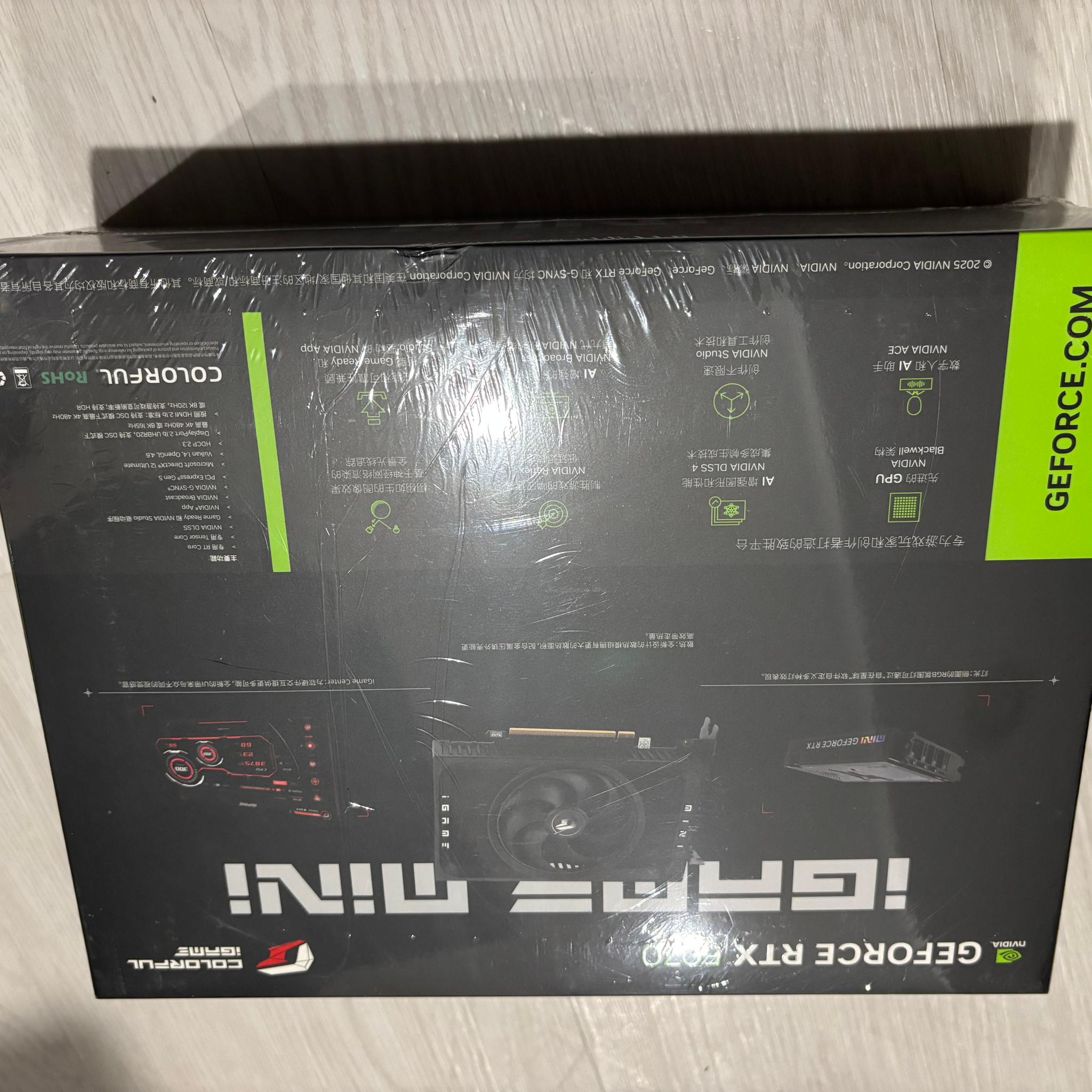 Colorful iGame GeForce RTX 5070 Mini Black