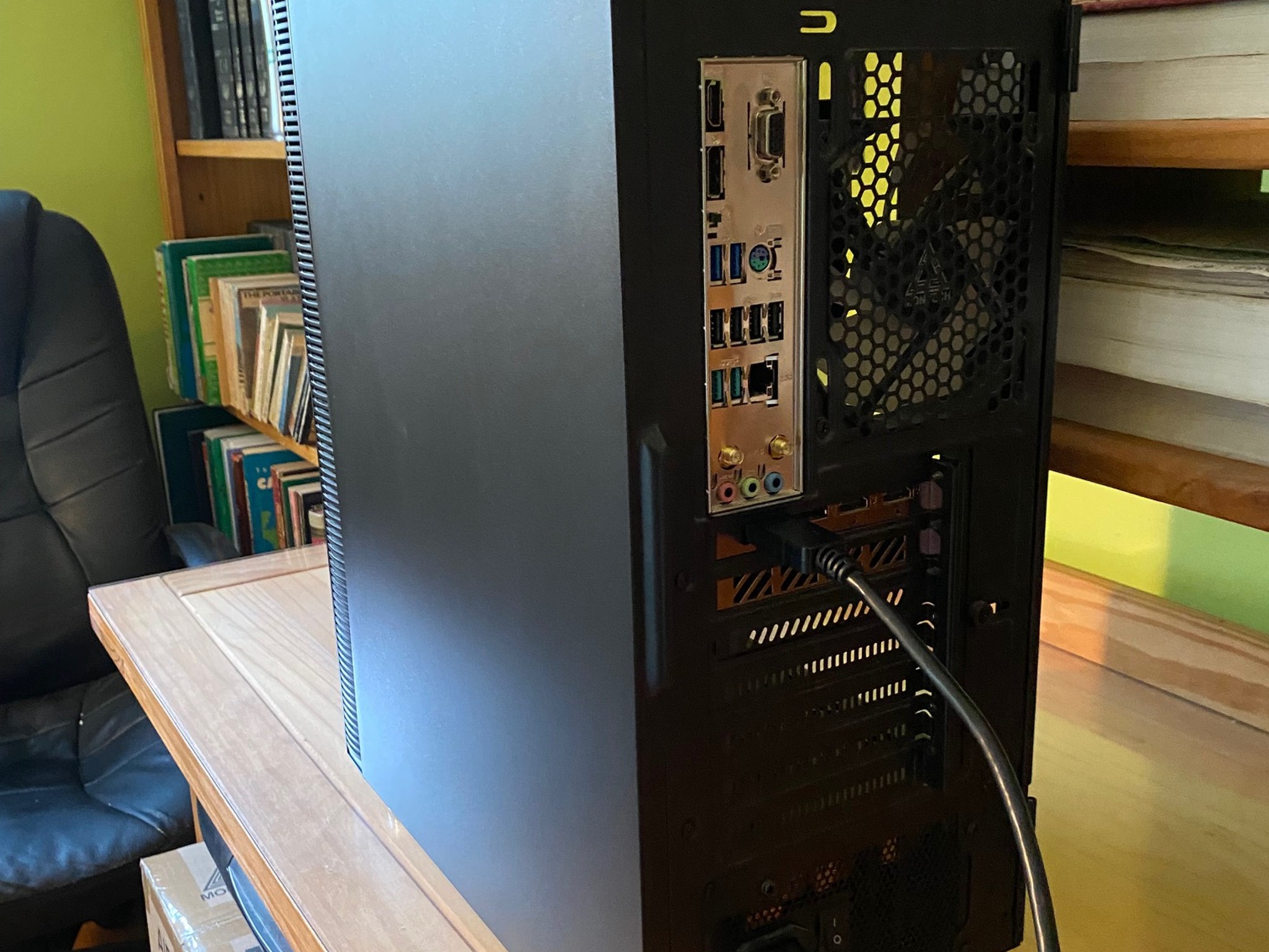 Custom-Built Gaming PC, 16GB RAM, 1 TB Storage, 6-core AMD Ryzen-5 7600X CPU, 16 GB VRAM