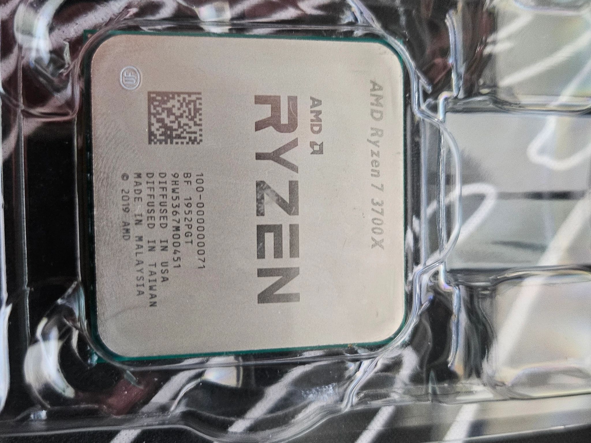 Lightly Used - Ryzen 7 3700x