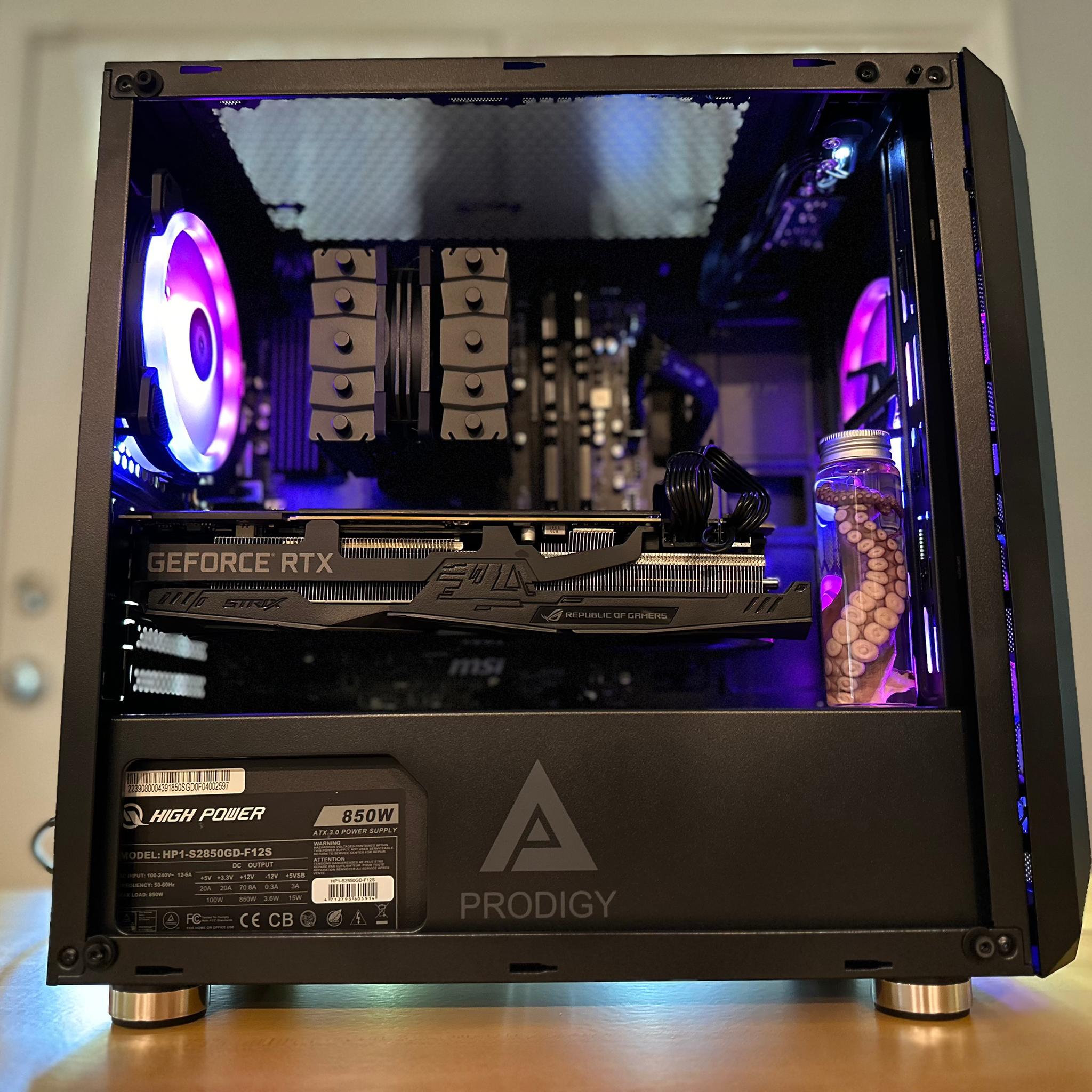 Gaming/Content PC, Strix RTX 2080ti, Ryzen 7 3800xt, 32gb Ram, 1tb SSD,  WiFi Equipped