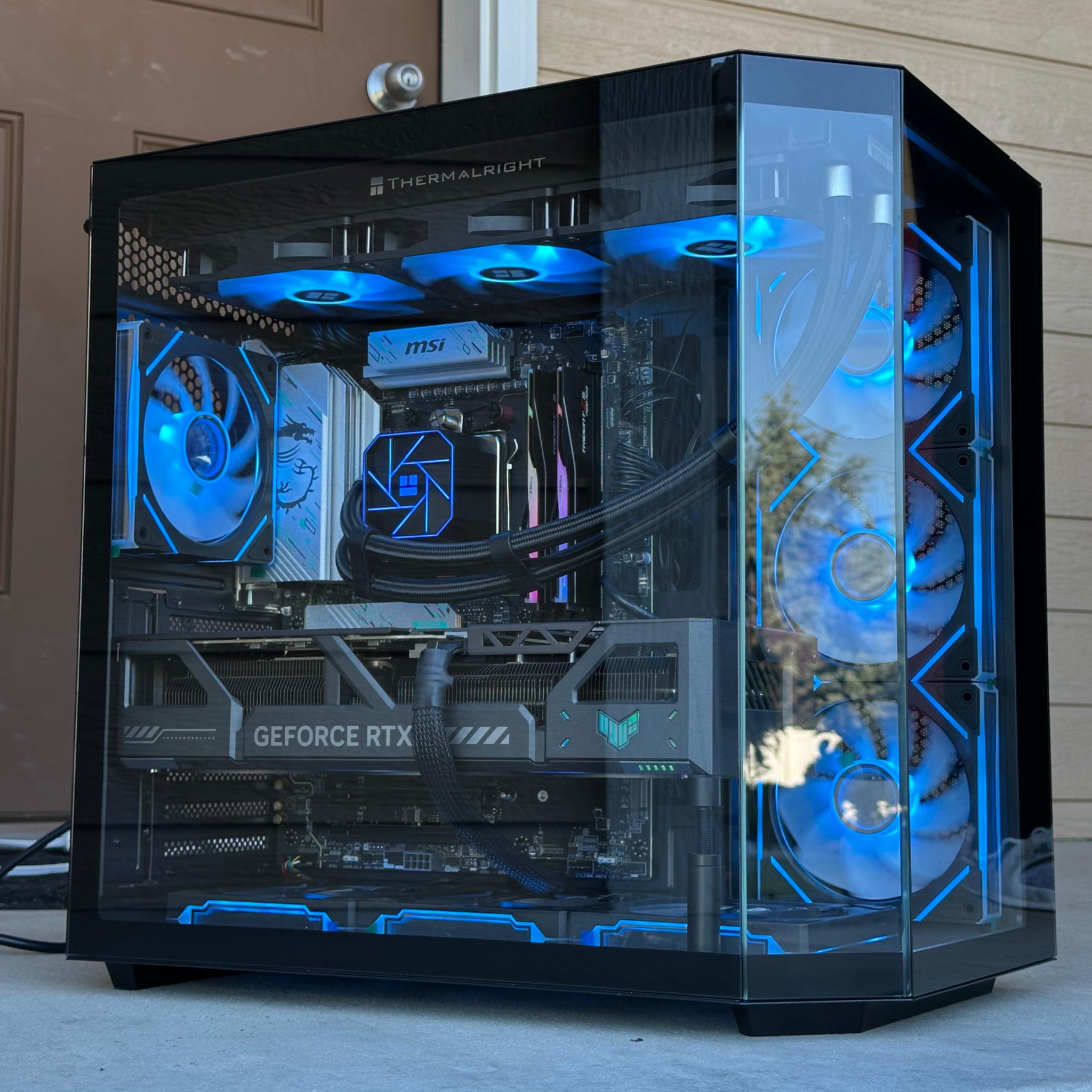 Rtx 5080 \ Ryzen 7 9800X3D \ 32GB DDR5 \ 2TB nvme ssd \ 1000w Gold psu \ Windows 11 Pro