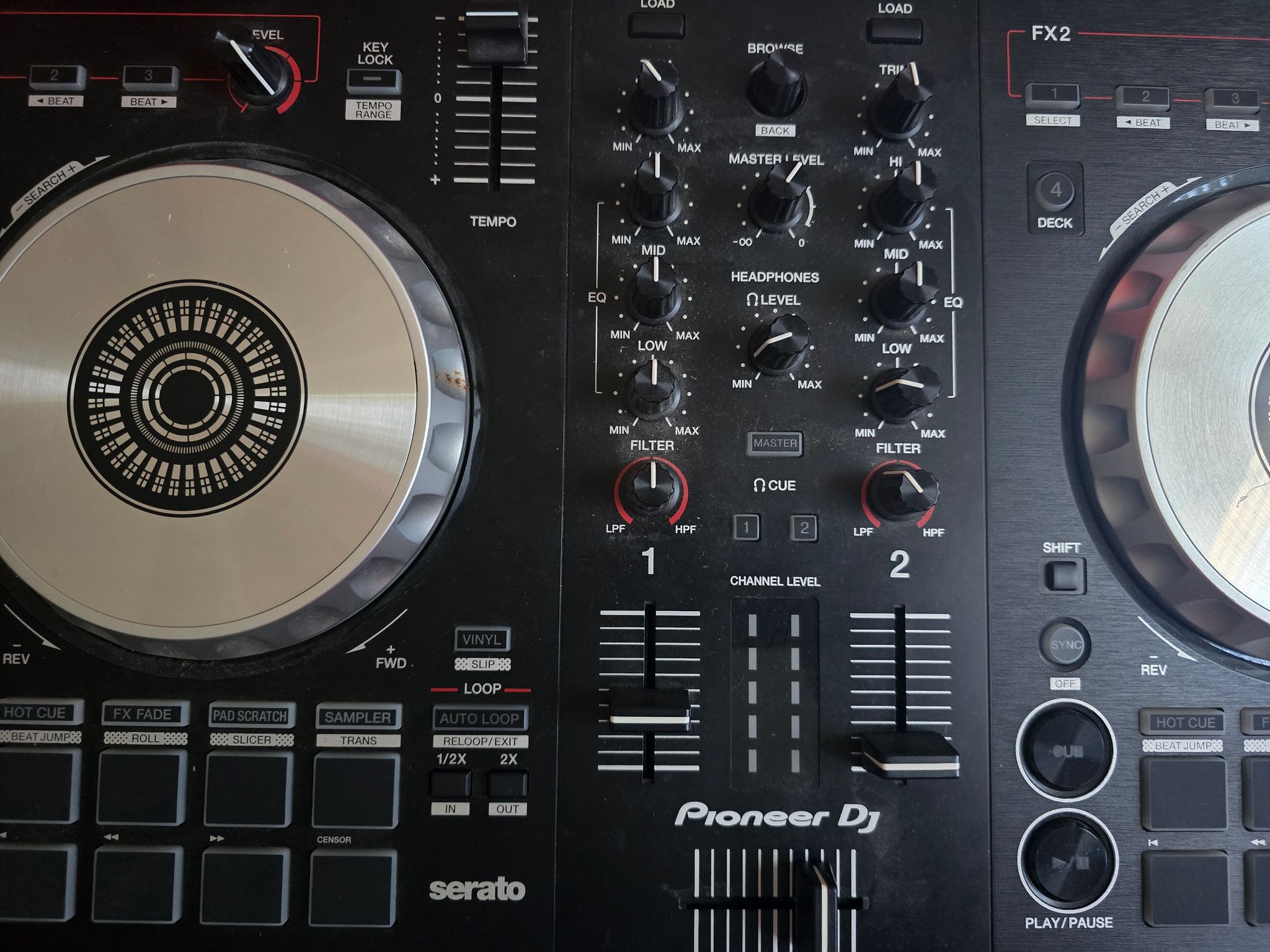 Pioneer DJJ-SB3 16 pad dual deck mixer