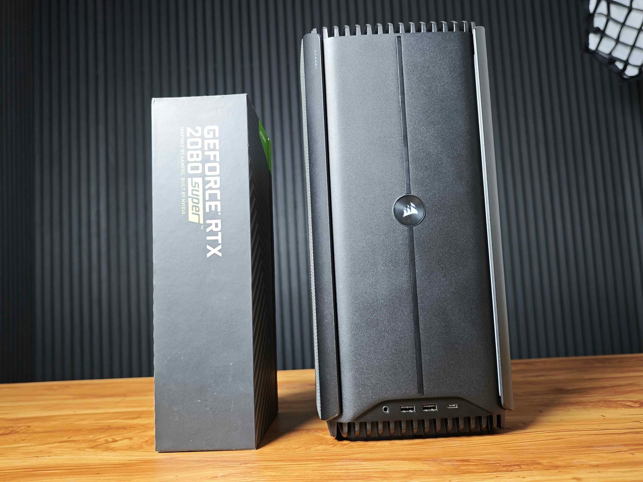 Corsair a600 Small Form Factor PC - RTX 5080 - Ryzen 9 9900X3D - 4TB SSD Storage - 64GB RAM
