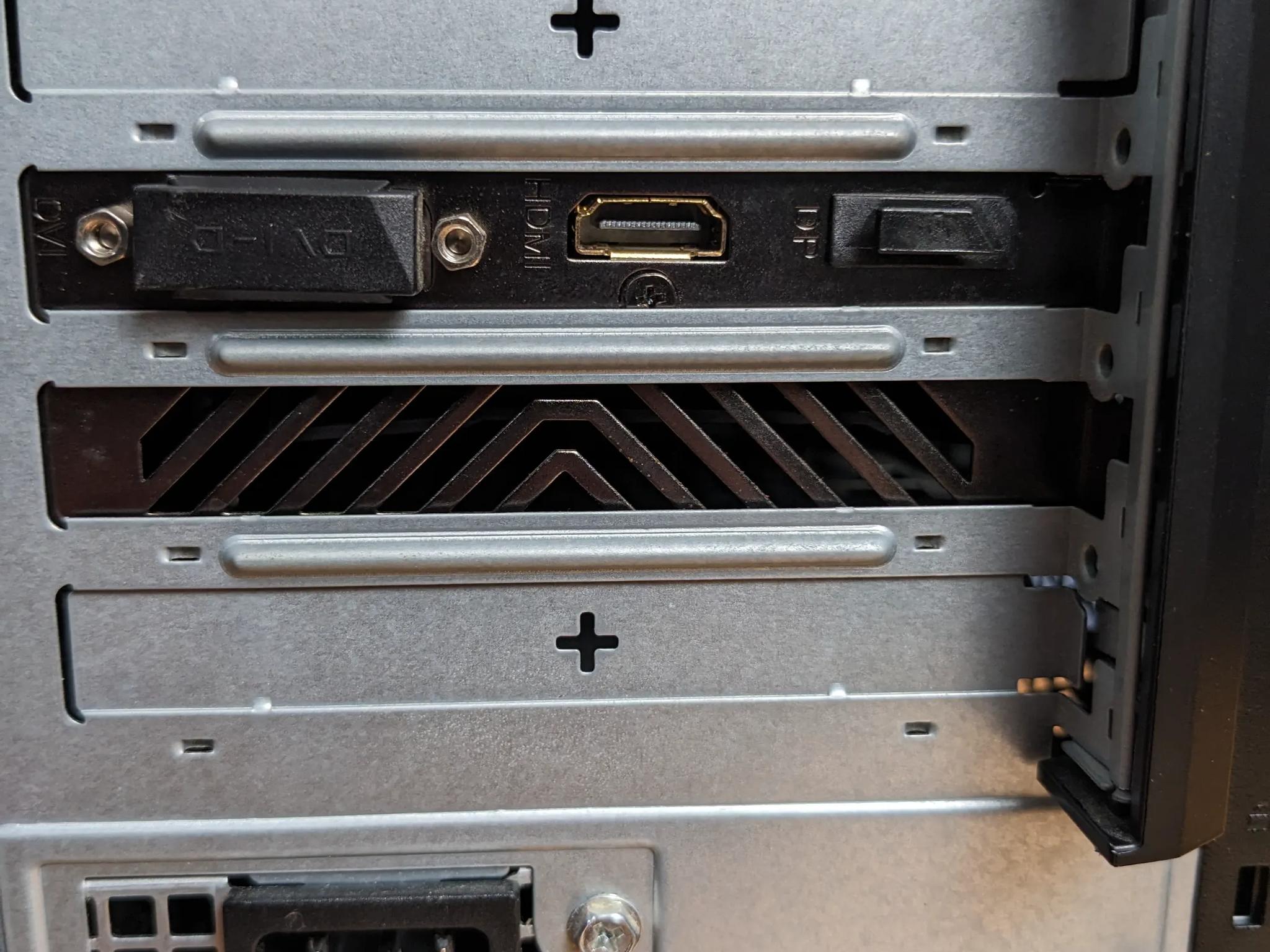 Budget Light Gaming PC - Luz Veloz - i5-7400 - RX 550 2GB - 8GB DDR4 - 1TB SSD/HDD