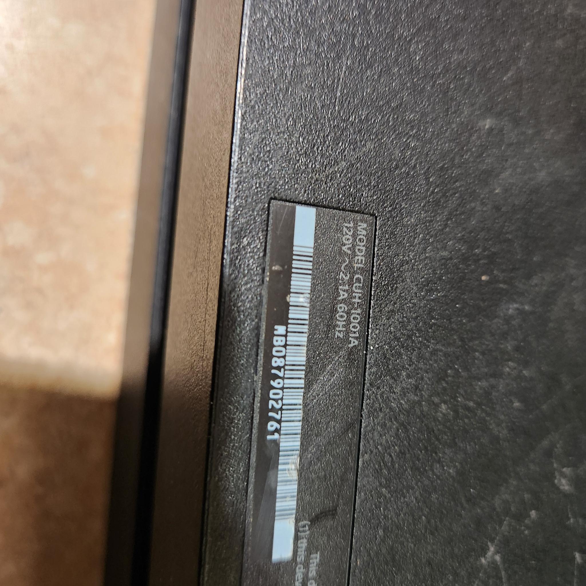 *PARTS/REPAIR* LOT OF 2 PS4 CONSOLES