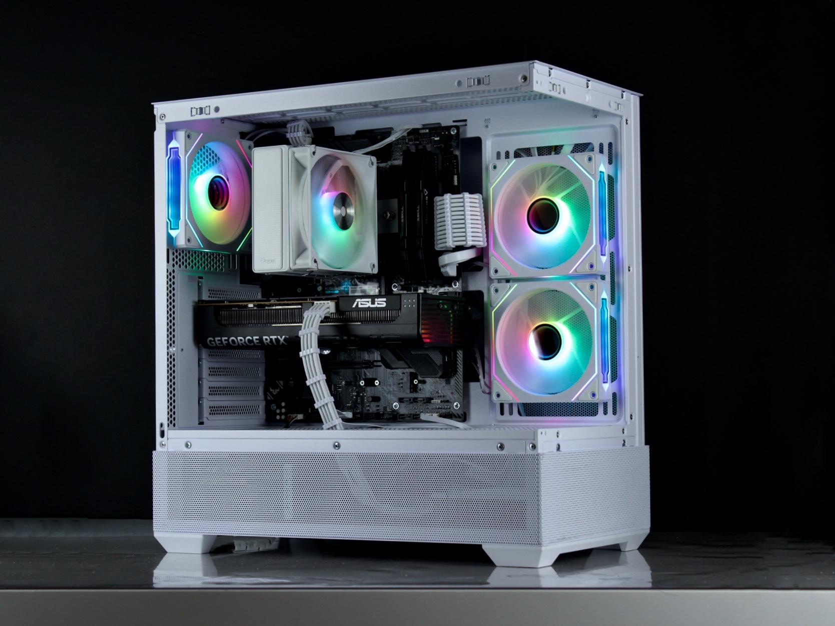 Powerful White Gaming PC – RTX 5060, Ryzen 5 5600X, 32GB, 1TB SSD - RGB, WiFi, BlueTooth