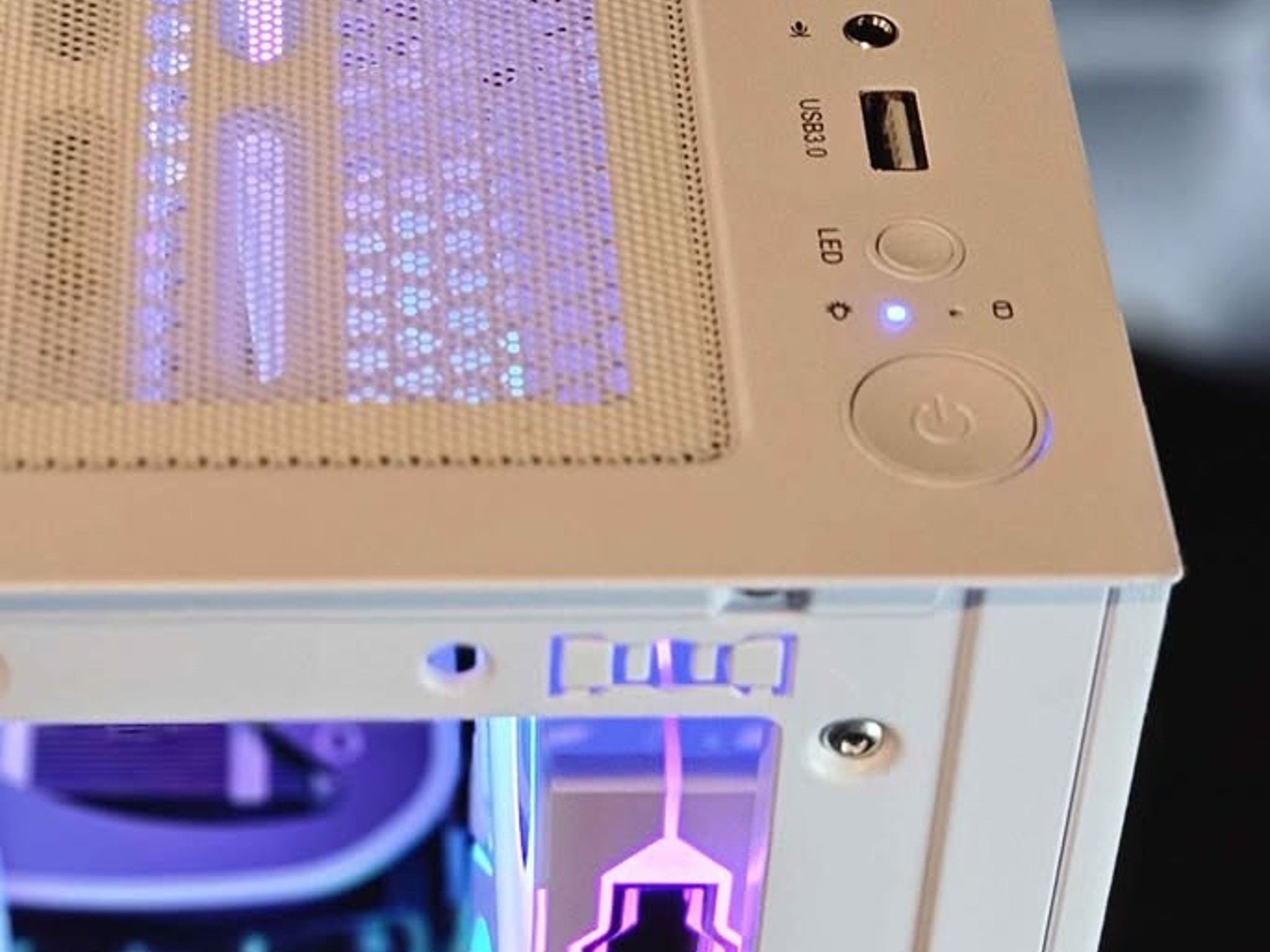 ⚪👻Ghost 👻⚪ Gaming PC (Ryzen 7 + RTX 4070 TI)