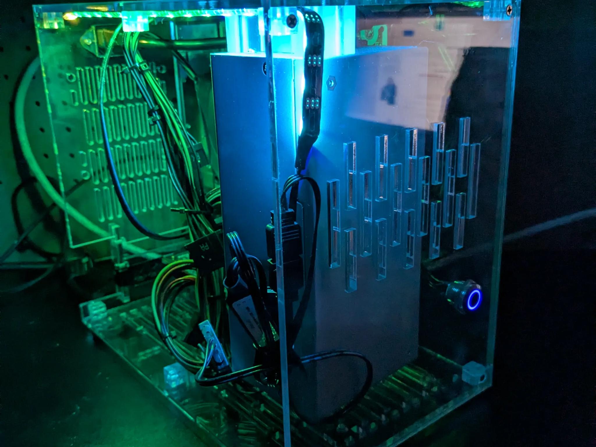 90 FPS Fortnite | 180 Day Warranty | See-Through Case, i5-4590T, 16GB RAM, 4GB GPU, 512GB SSD, Win10