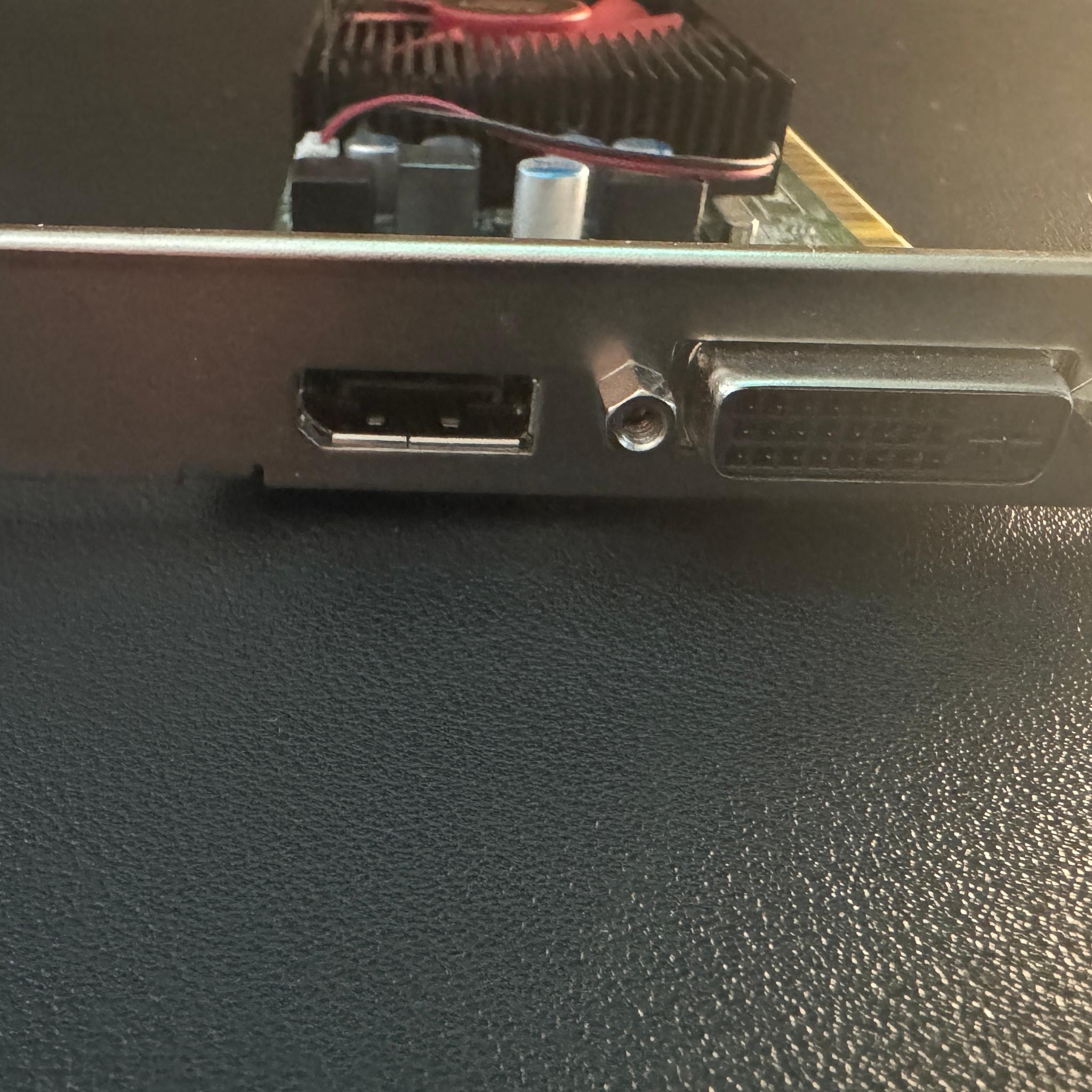 Dell AMD Radeon R5 430 2GB GDDR5 Graphics Card