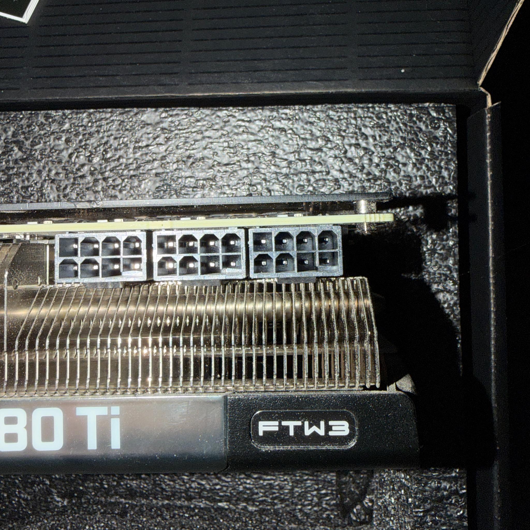 EVGA FTW3 ULTRA GAMING LE iCX3 GeForce RTX 3080 Ti 12gb vram