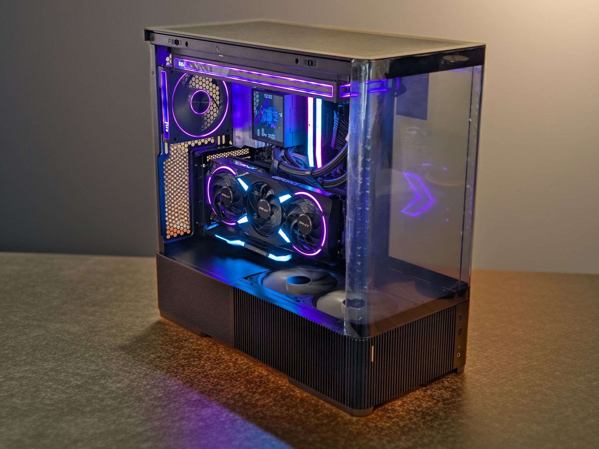 🔵🟣 Vapor 🟣🔵 Ryzen 7 9700x | RTX 5070 Epic-X ARGB OC | 32GB DDR5 | 1TB SSD