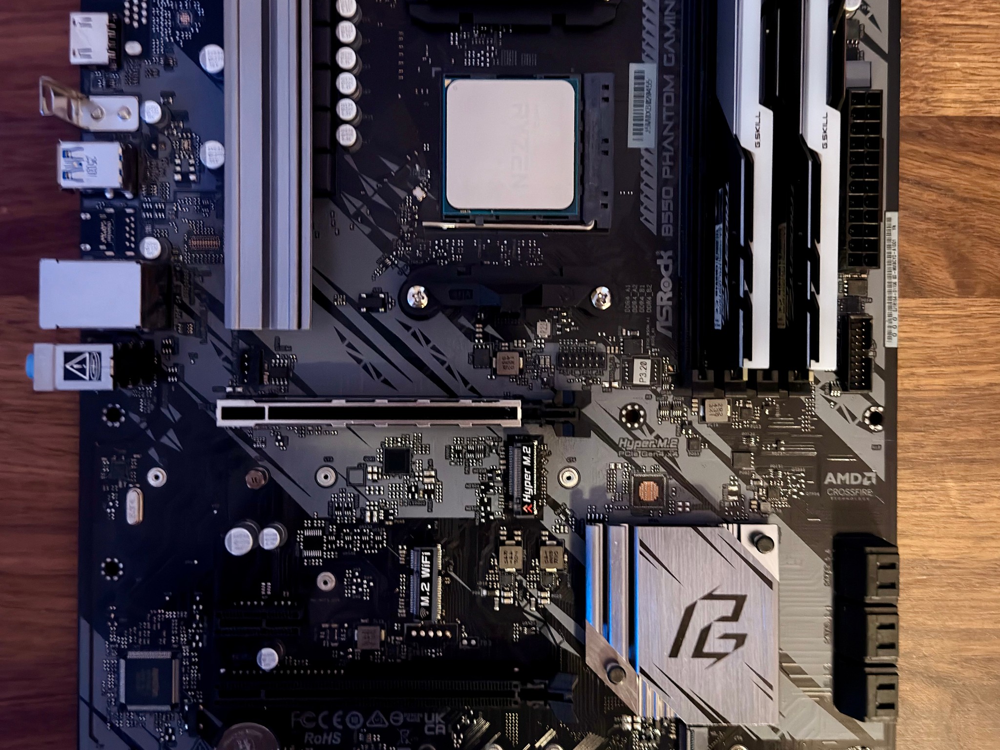 CPU + Mobo + RAM | AMD Ryzen 5 5500, ASRock B550 Phantom Gaming 4, 16GB DDR4, AMD Wraith Stealth
