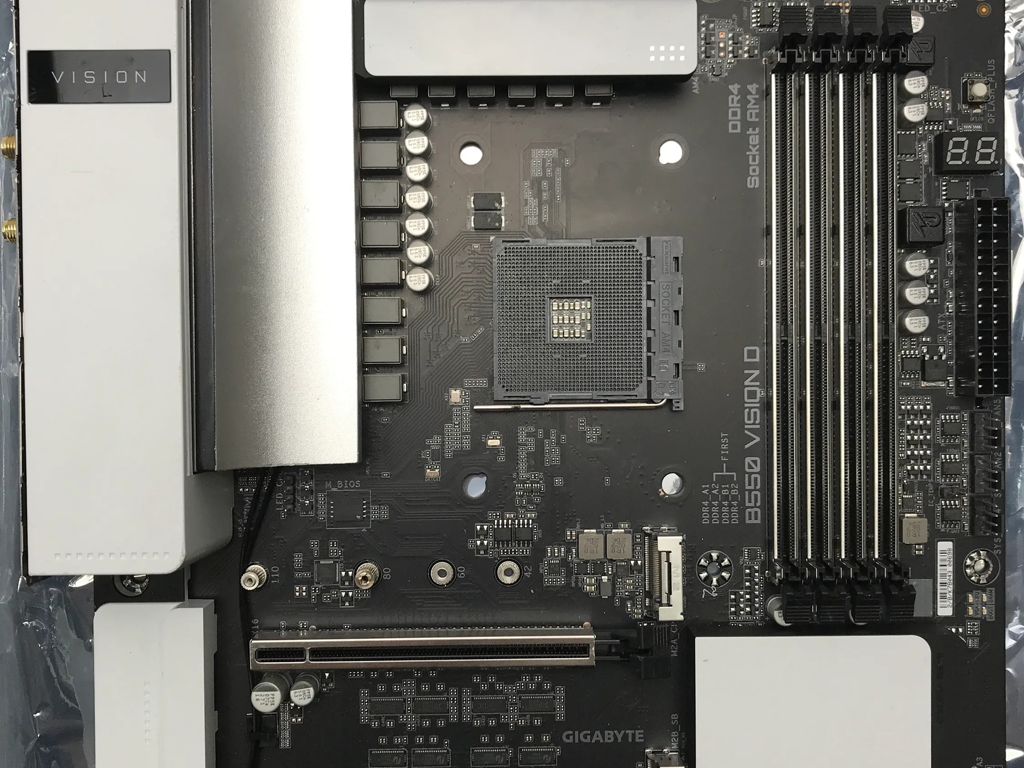 GIGABYTE B550 Vision D AM4, AMD Motherboard | Tested & works